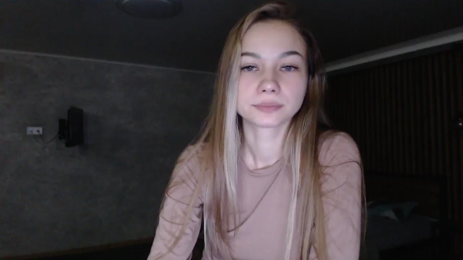 Gallery image thumbnail from Lovely_NataUA's myfreecams stream on, 08/23/2025, 22:14 image 8 of 20
