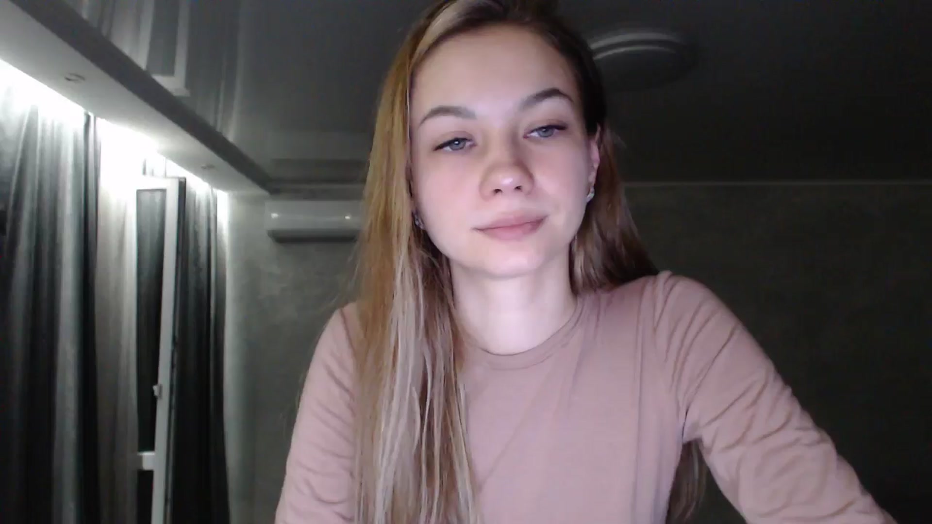 Gallery image thumbnail from Lovely_NataUA's myfreecams stream on, 08/23/2025, 22:14 image 12 of 20