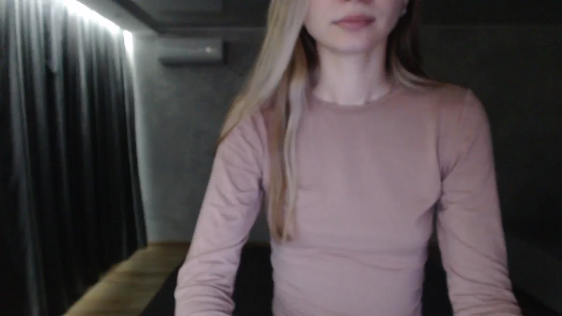 Gallery image thumbnail from Lovely_NataUA's myfreecams stream on, 08/23/2025, 22:14 image 13 of 20