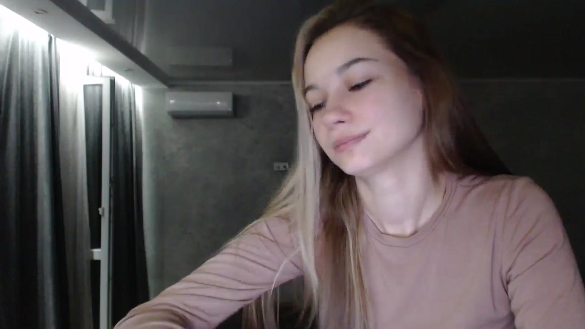 Gallery image thumbnail from Lovely_NataUA's myfreecams stream on, 08/23/2025, 22:14 image 11 of 20
