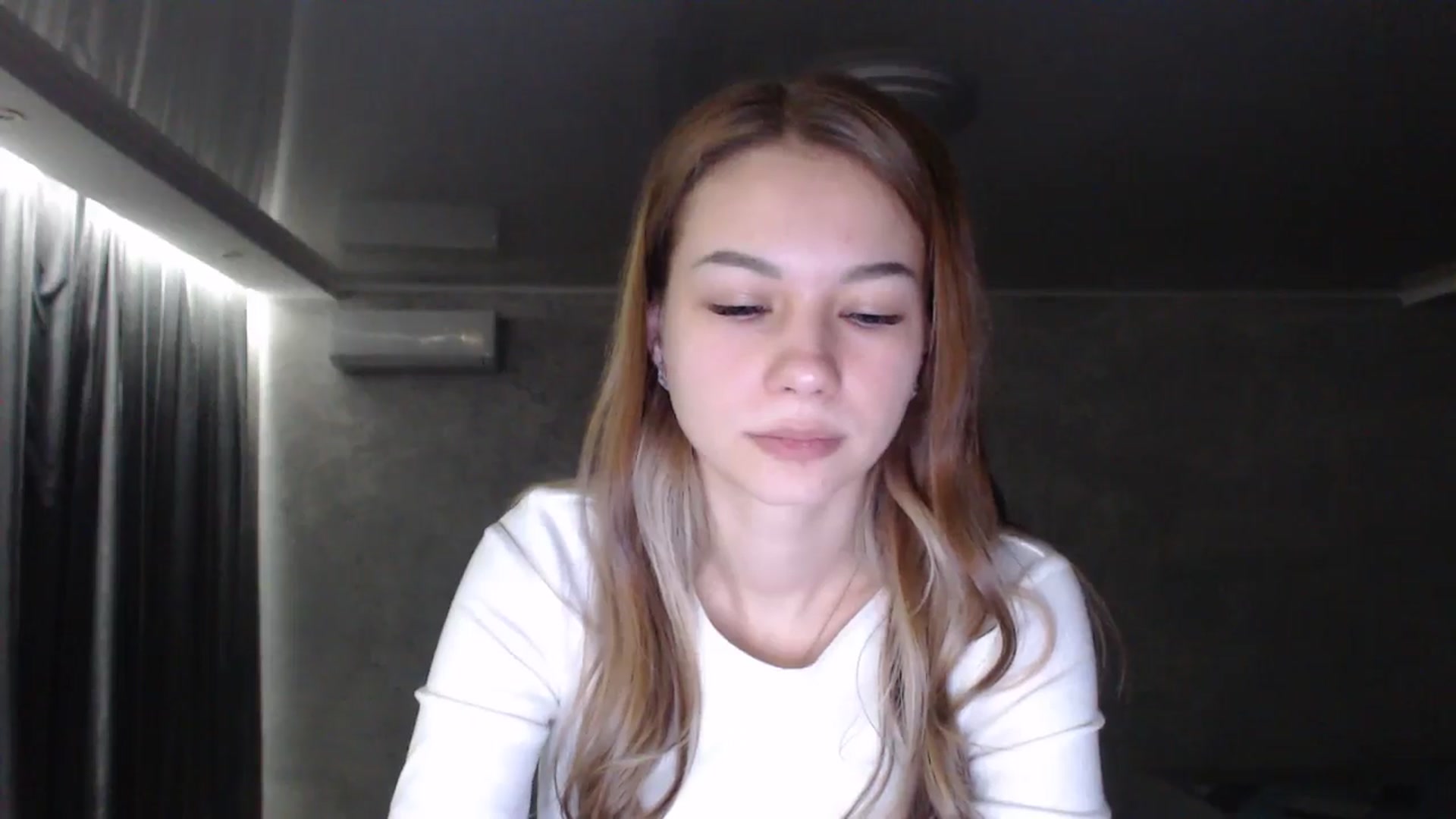 Gallery image thumbnail from Lovely_NataUA's myfreecams stream on, 08/24/2025, 21:08 image 2 of 20