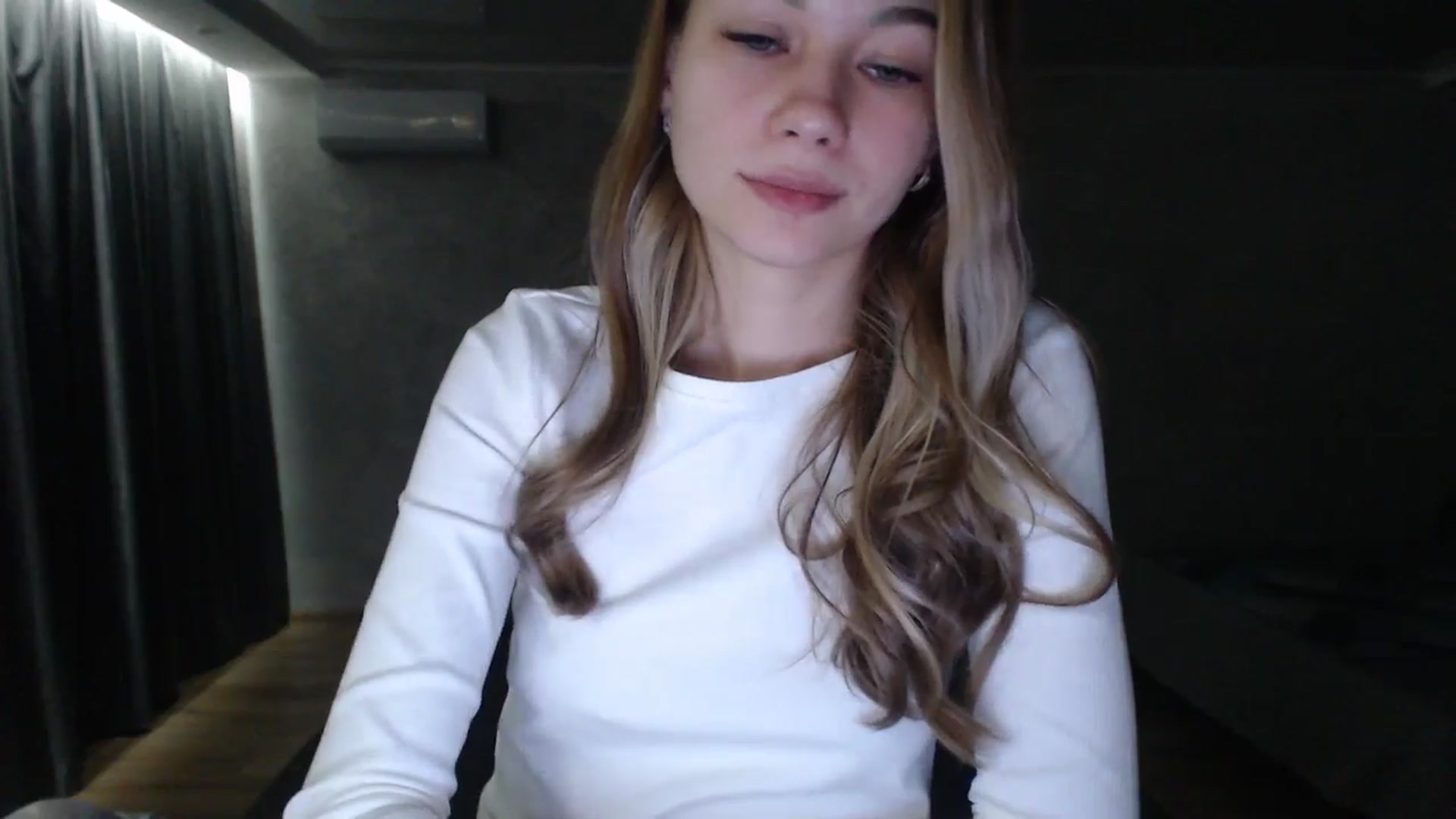 Gallery image thumbnail from Lovely_NataUA's myfreecams stream on, 08/24/2025, 21:08 image 19 of 20