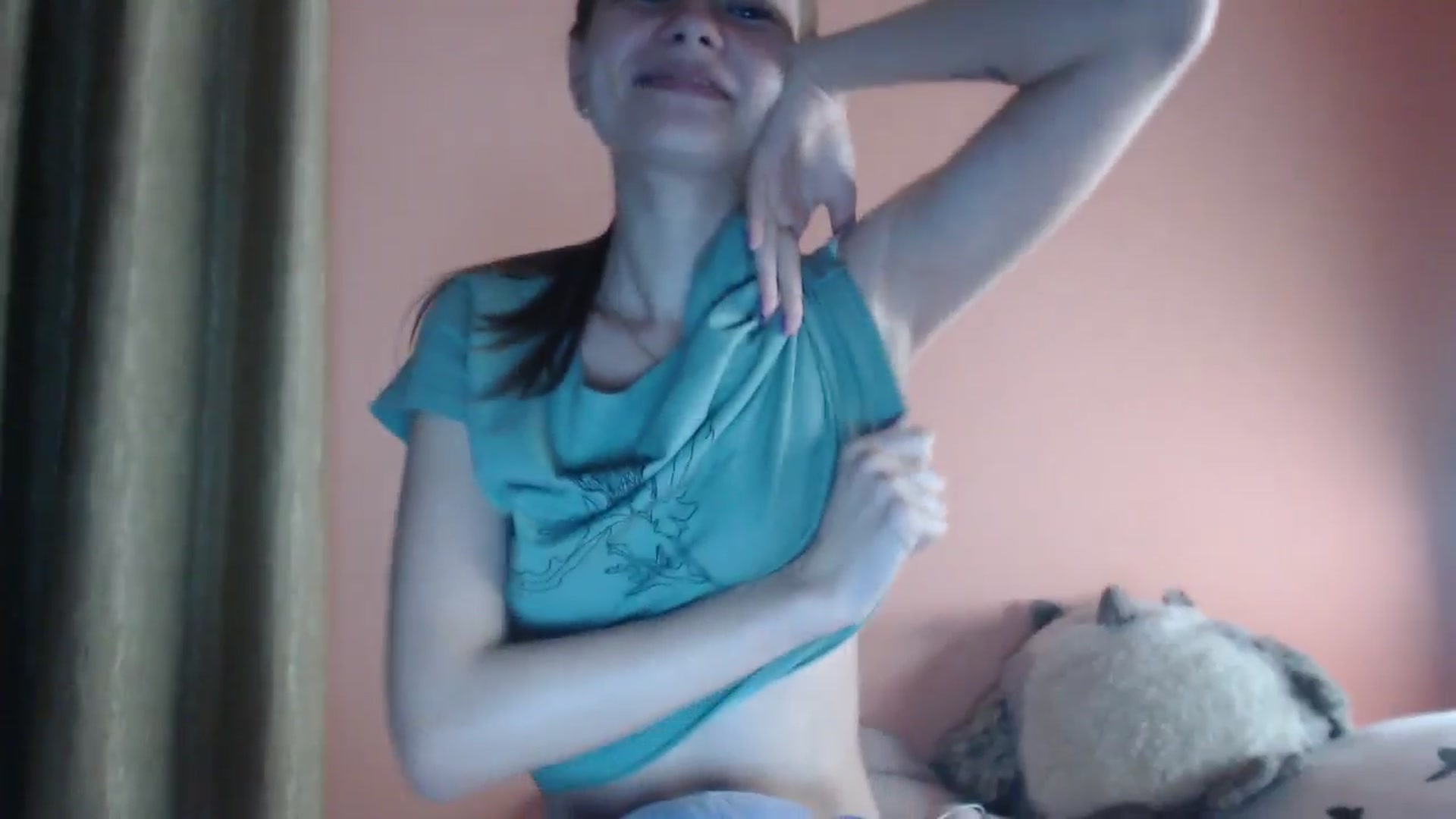 Gallery image thumbnail from Lovely_NataUA's myfreecams stream on, 09/19/2025, 21:33 image 10 of 20