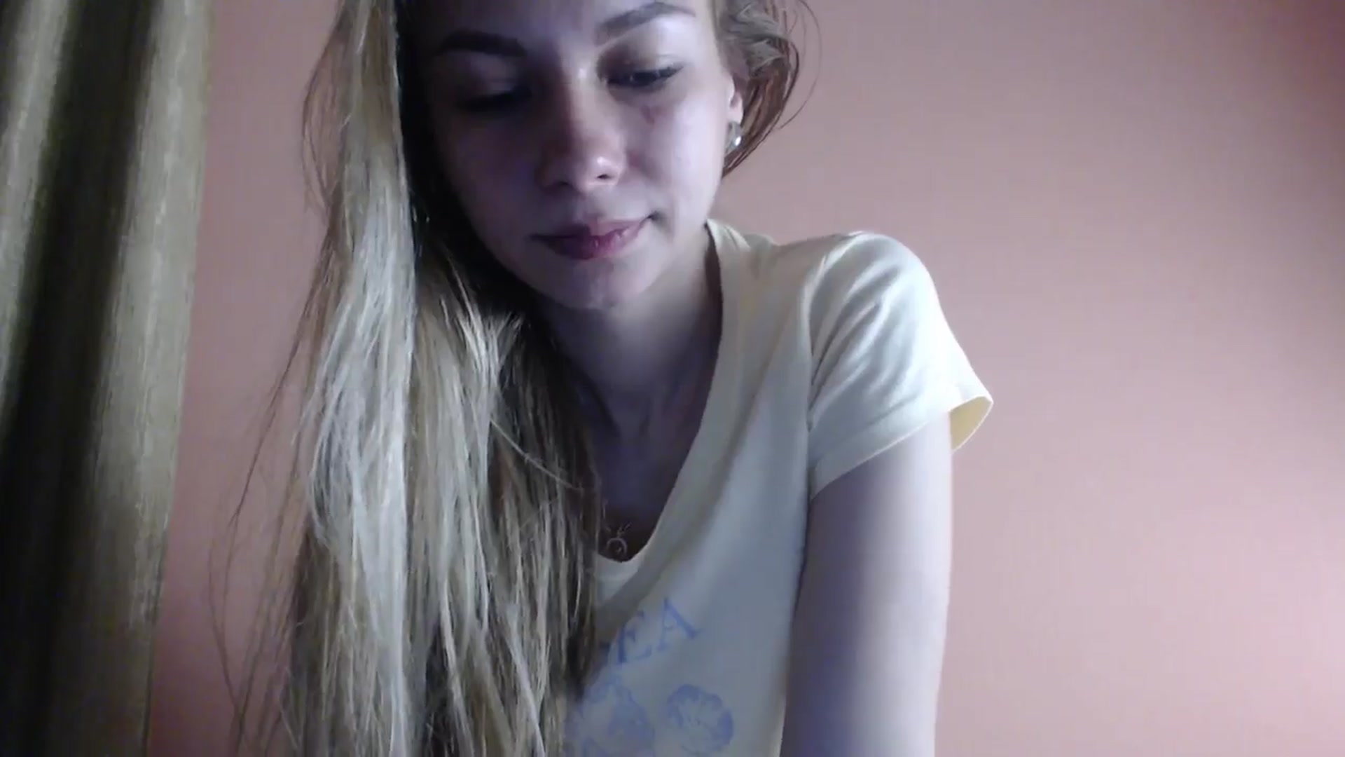 Gallery image thumbnail from Lovely_NataUA's myfreecams stream on, 09/22/2025, 24:40 image 20 of 20