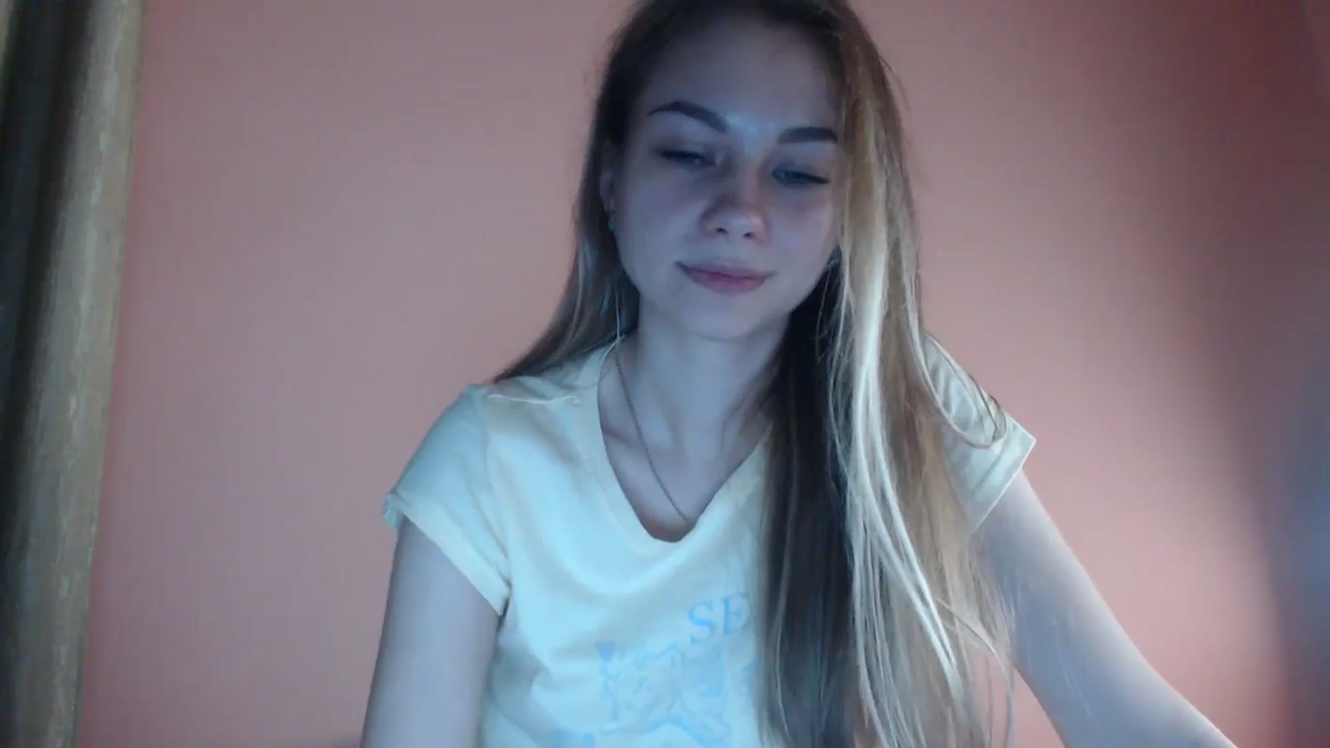 Gallery image thumbnail from Lovely_NataUA's myfreecams stream on, 09/22/2025, 24:40 image 12 of 20