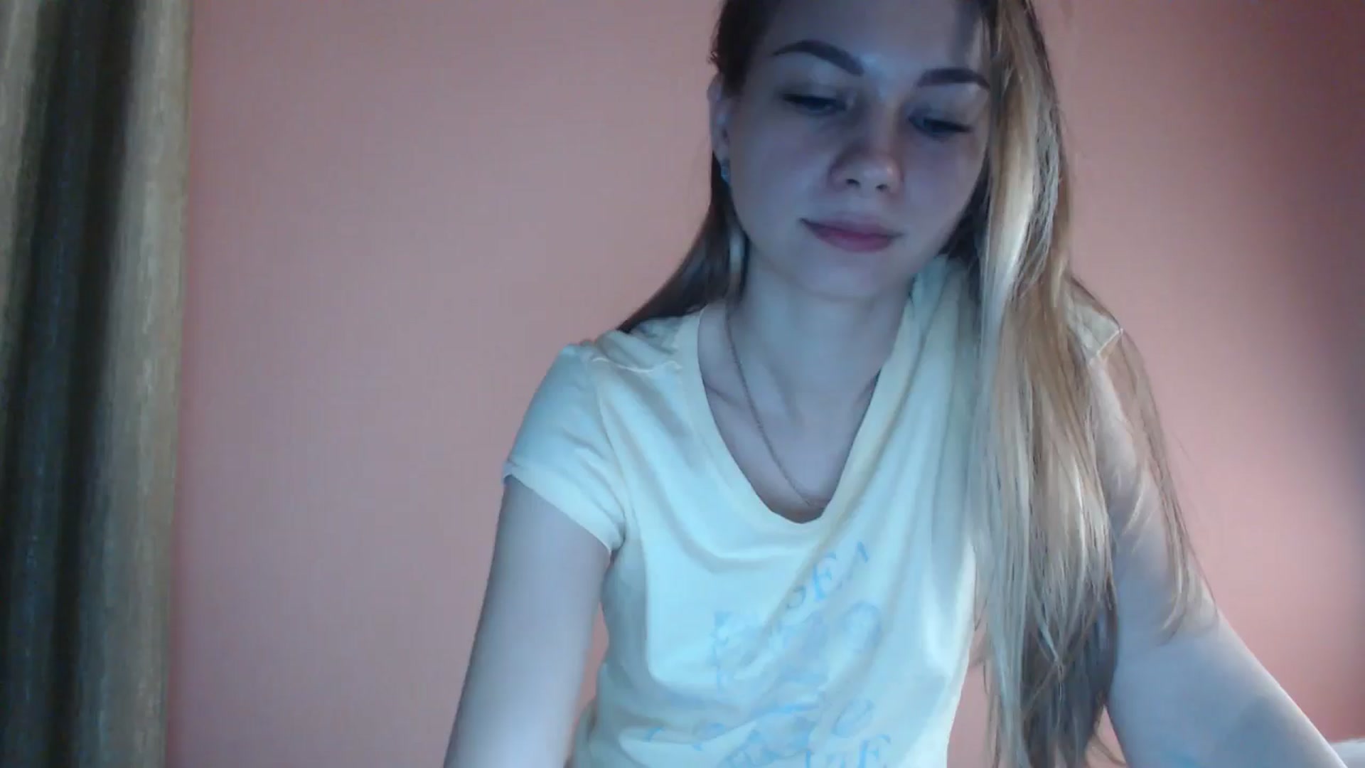 Gallery image thumbnail from Lovely_NataUA's myfreecams stream on, 09/22/2025, 01:27 image 6 of 20