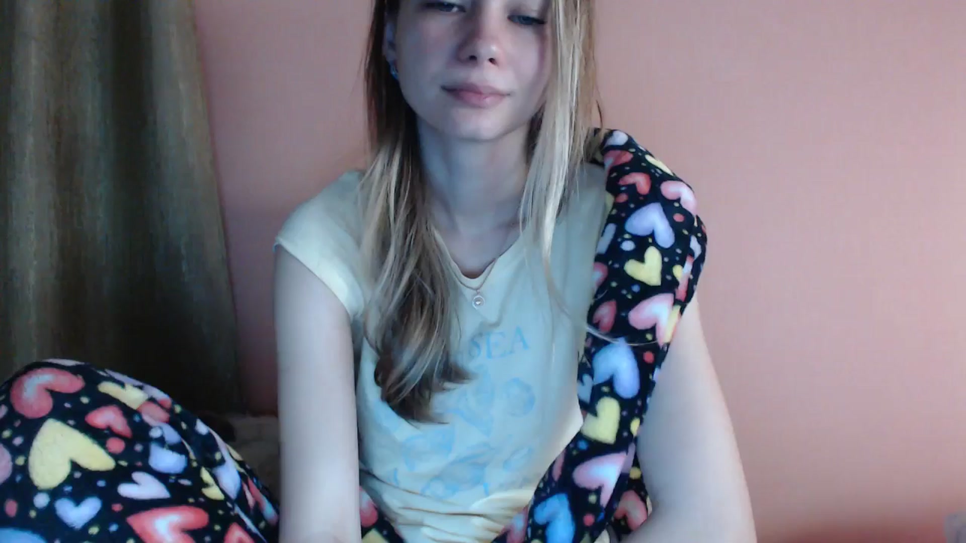 Gallery image thumbnail from Lovely_NataUA's myfreecams stream on, 09/29/2025, 24:02 image 18 of 20