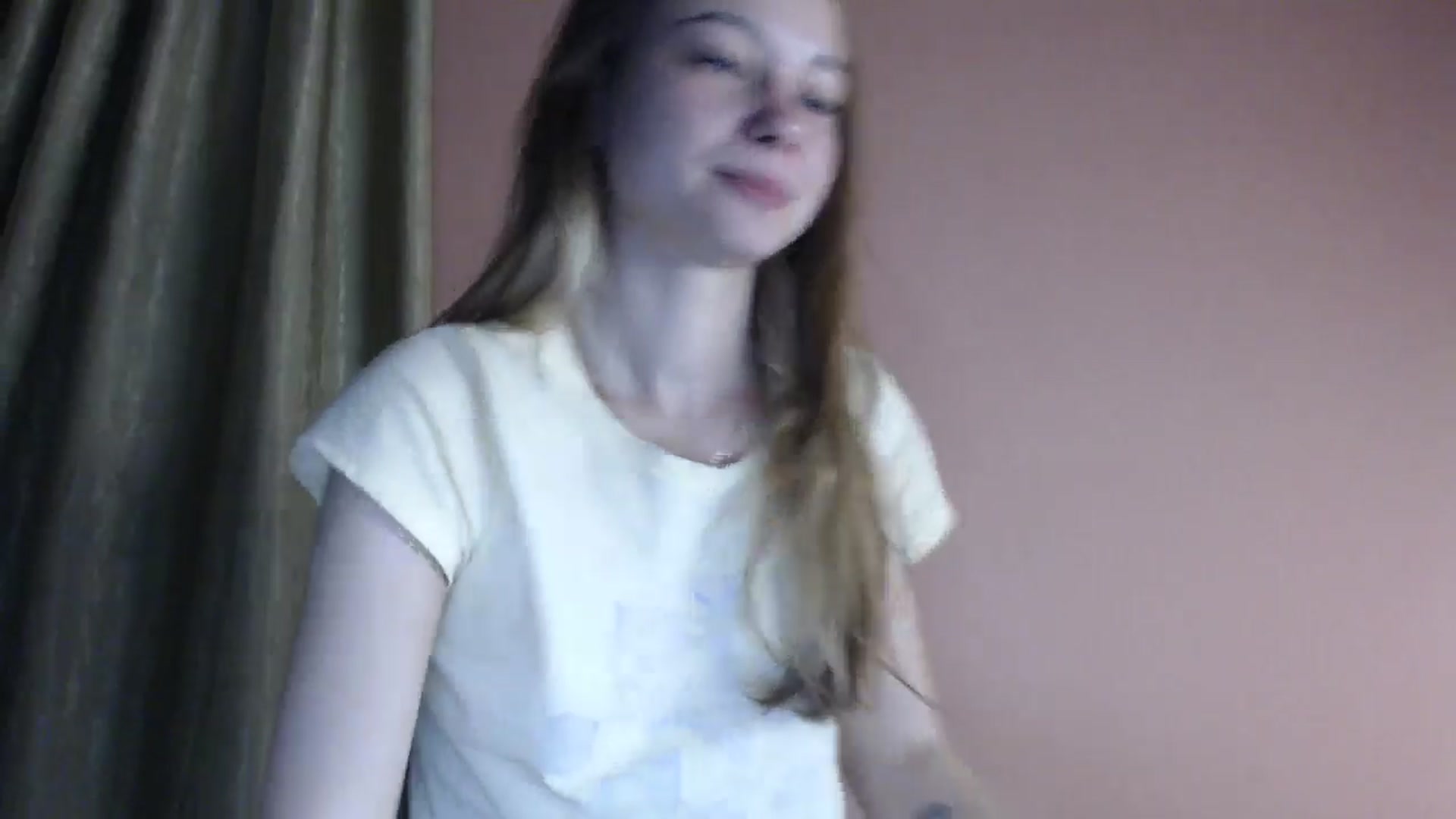 Gallery image thumbnail from Lovely_NataUA's myfreecams stream on, 09/29/2025, 24:02 image 15 of 20