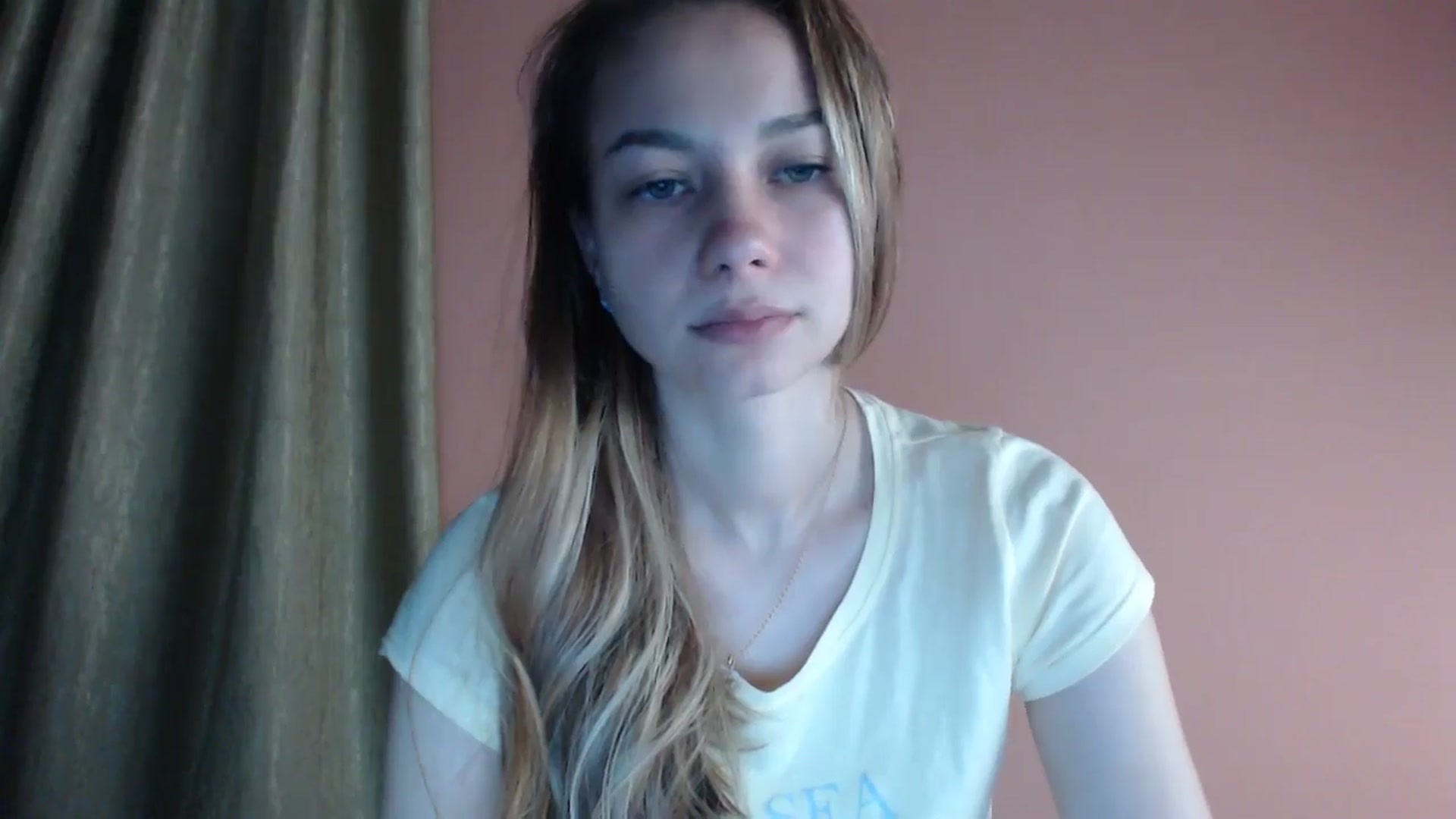 Gallery image thumbnail from Lovely_NataUA's myfreecams stream on, 09/29/2025, 24:02 image 16 of 20