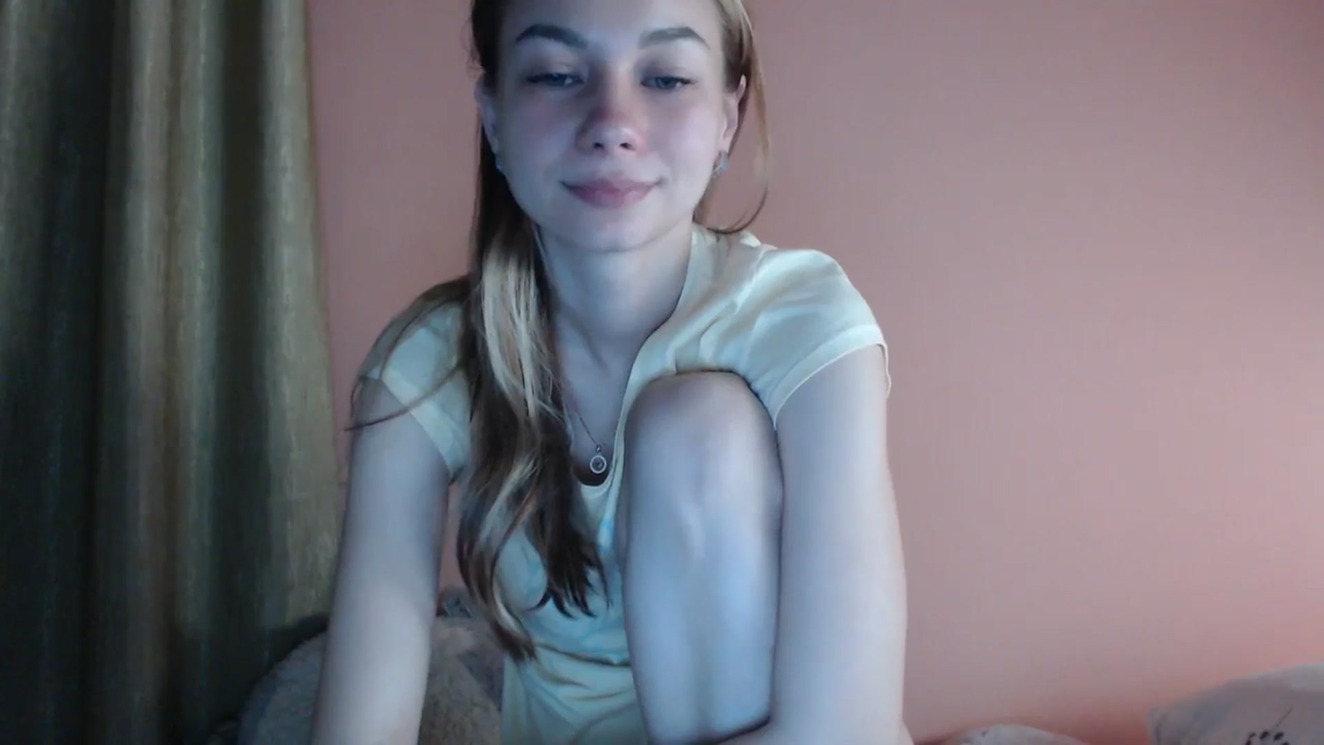 Gallery image thumbnail from Lovely_NataUA's myfreecams stream on, 09/29/2025, 01:28 image 18 of 20