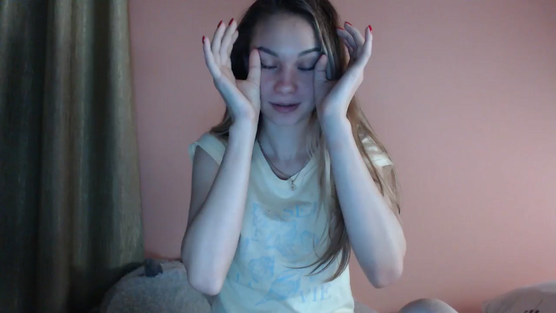 Gallery image thumbnail from Lovely_NataUA's myfreecams stream on, 09/29/2025, 01:28 image 20 of 20