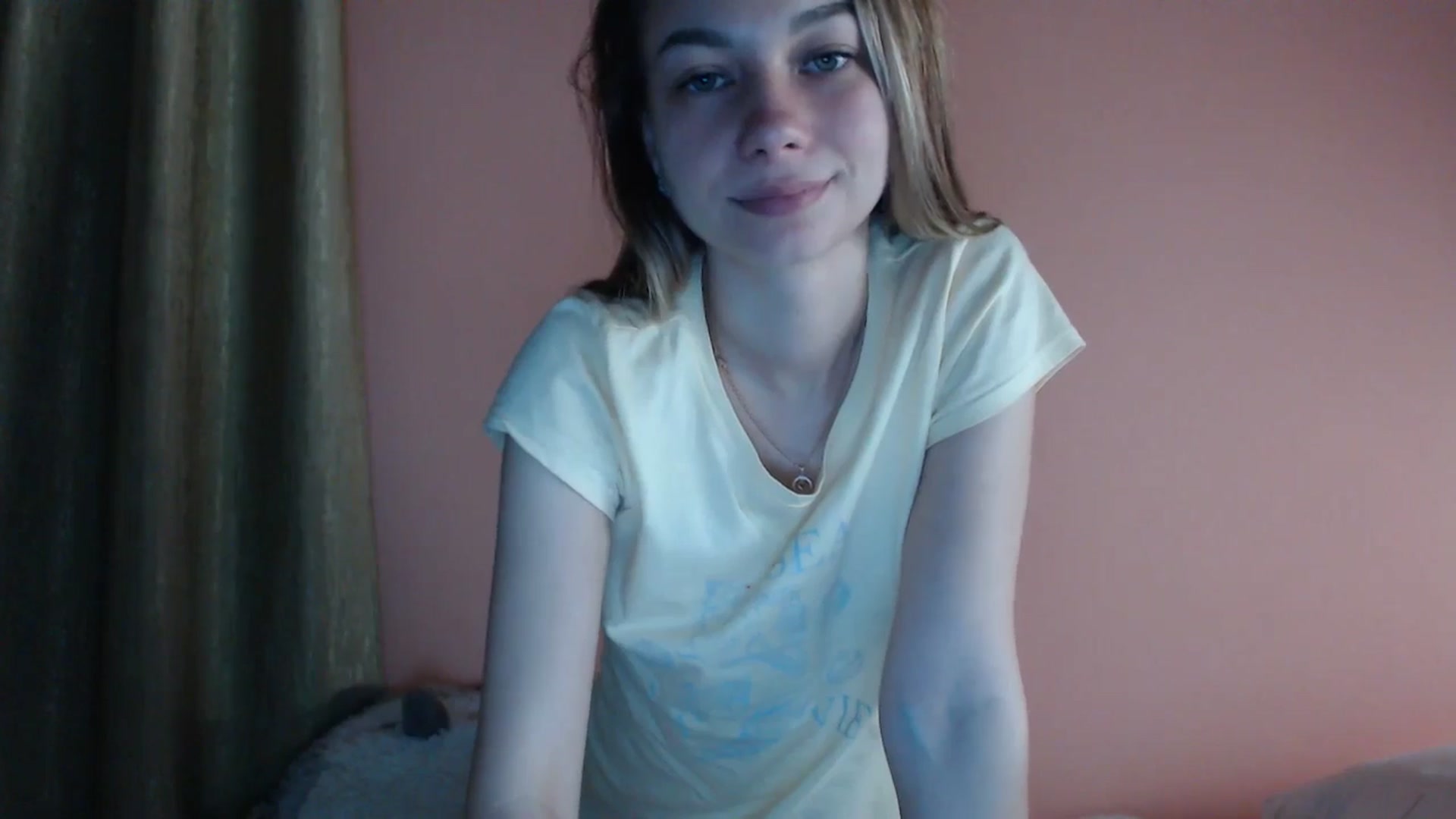 Gallery image thumbnail from Lovely_NataUA's myfreecams stream on, 09/29/2025, 01:28 image 10 of 20