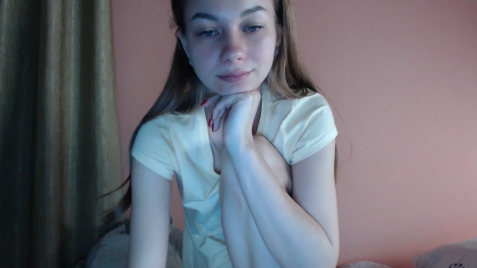 Gallery image thumbnail from Lovely_NataUA's myfreecams stream on, 09/29/2025, 01:28 image 12 of 20