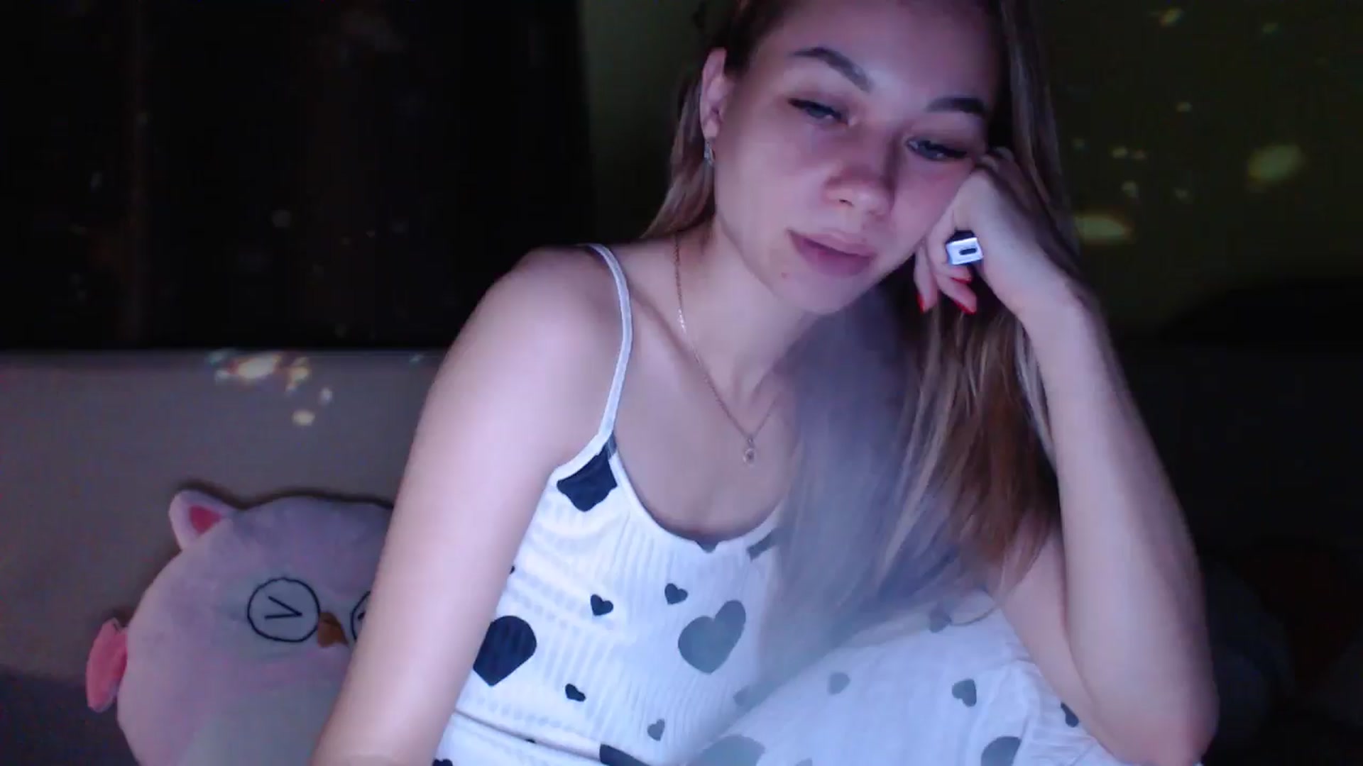 Gallery image thumbnail from Lovely_NataUA's myfreecams stream on, 10/06/2025, 24:25 image 13 of 20