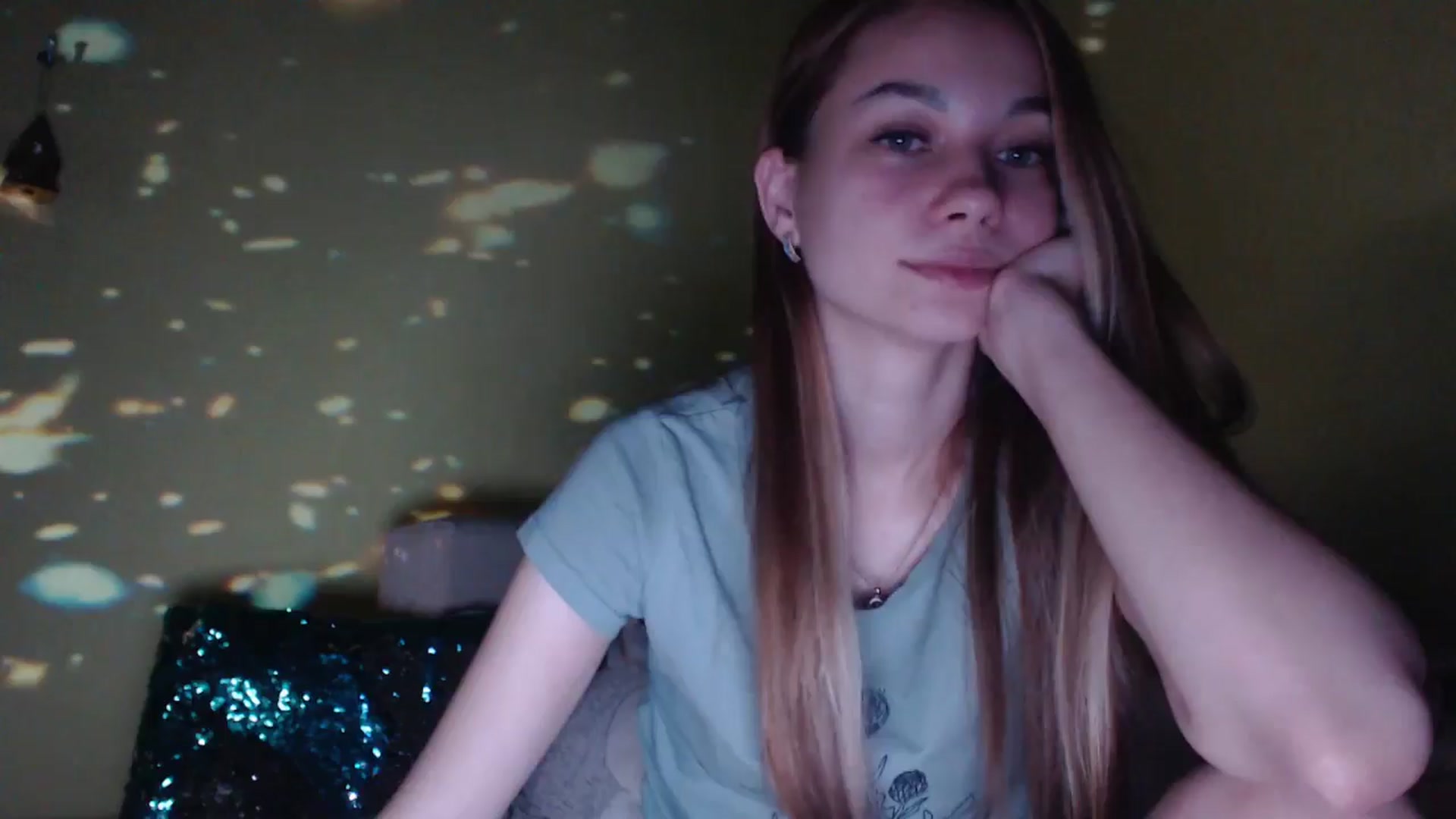 Gallery image thumbnail from Lovely_NataUA's myfreecams stream on, 10/12/2025, 24:00 image 7 of 20