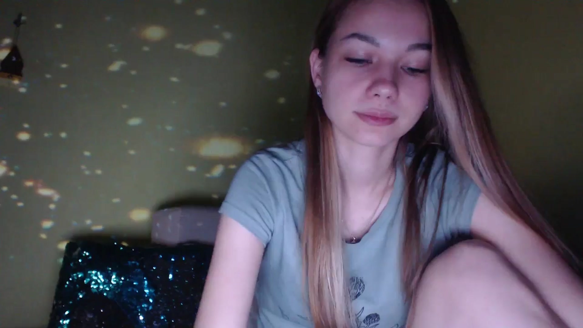 Gallery image thumbnail from Lovely_NataUA's myfreecams stream on, 10/12/2025, 24:00 image 12 of 20