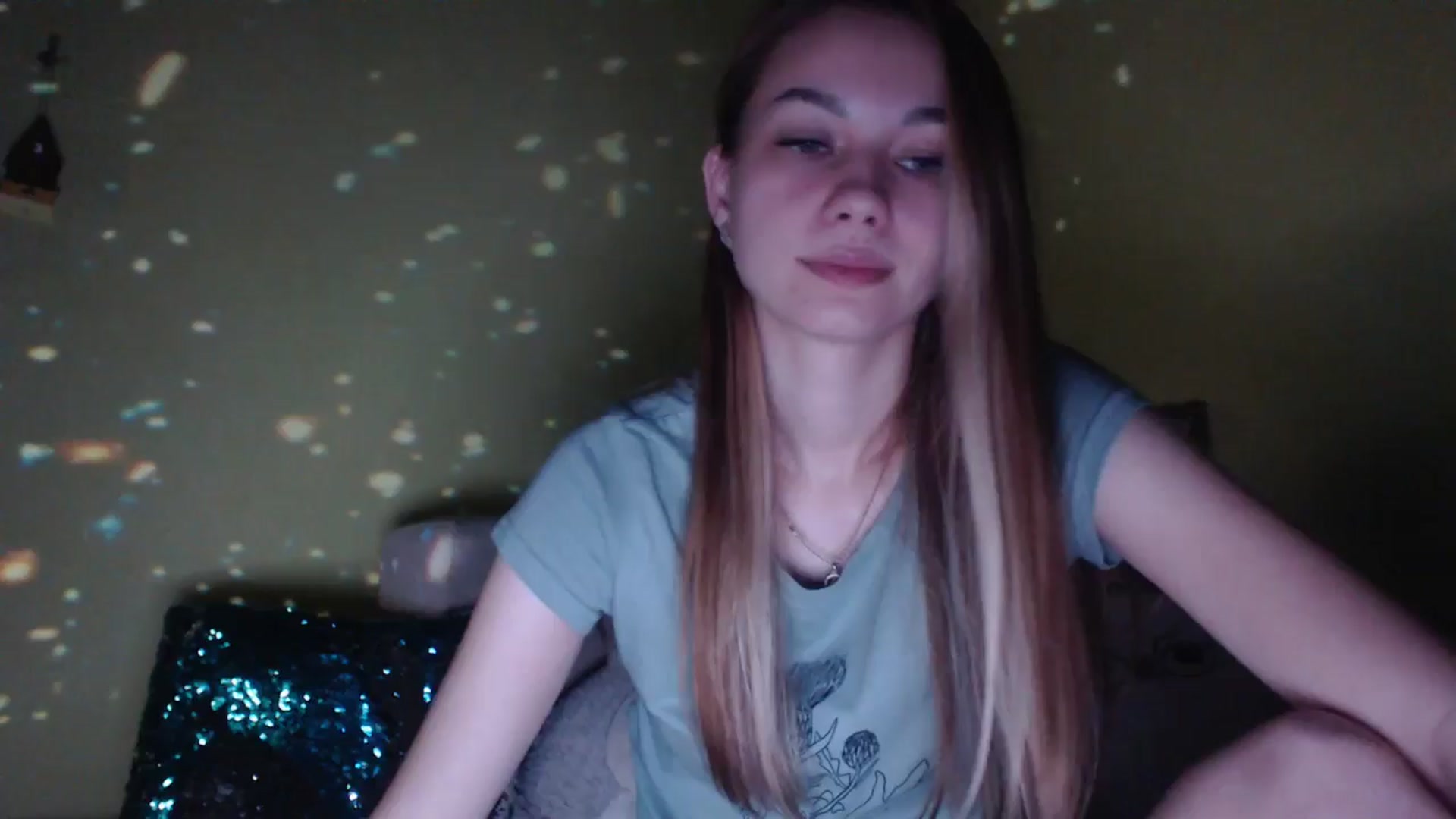 Gallery image thumbnail from Lovely_NataUA's myfreecams stream on, 10/12/2025, 24:00 image 3 of 20