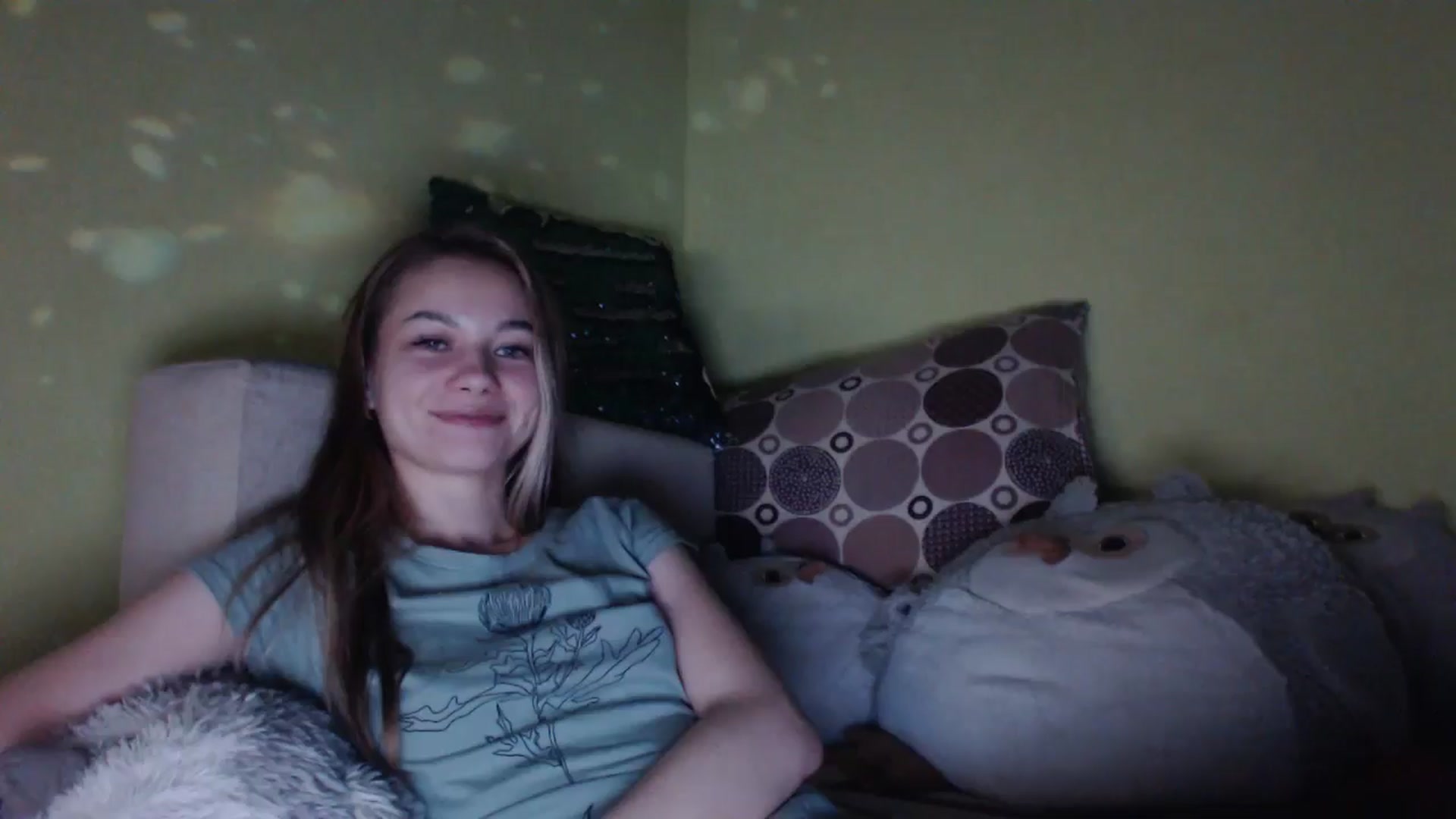 Gallery image thumbnail from Lovely_NataUA's myfreecams stream on, 10/13/2025, 02:07 image 14 of 20