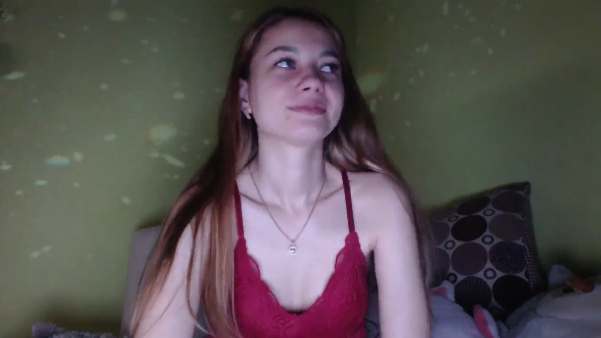 Gallery image thumbnail from Lovely_NataUA's myfreecams stream on, 10/14/2025, 24:01 image 14 of 20