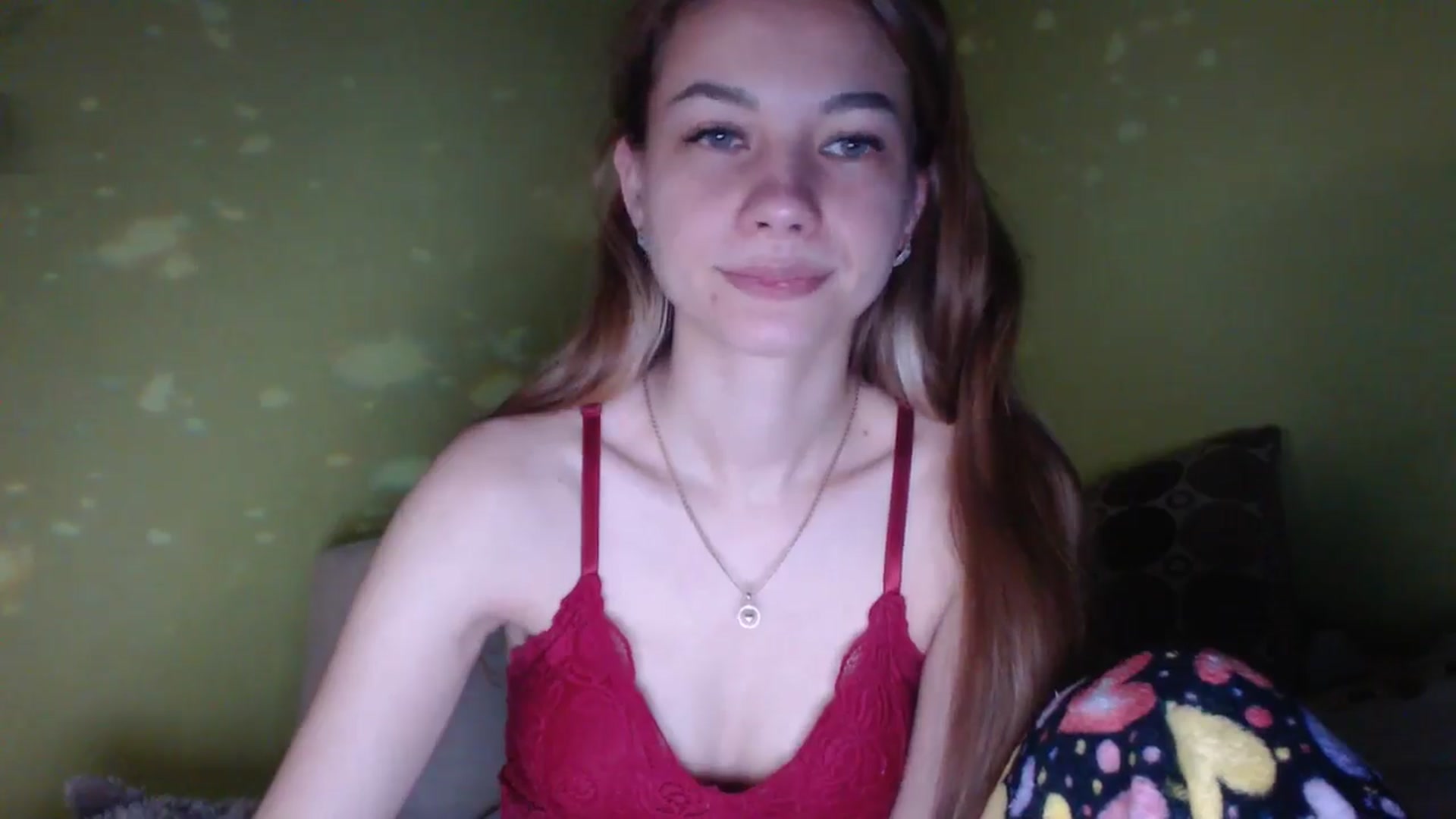 Gallery image thumbnail from Lovely_NataUA's myfreecams stream on, 10/14/2025, 24:01 image 10 of 20