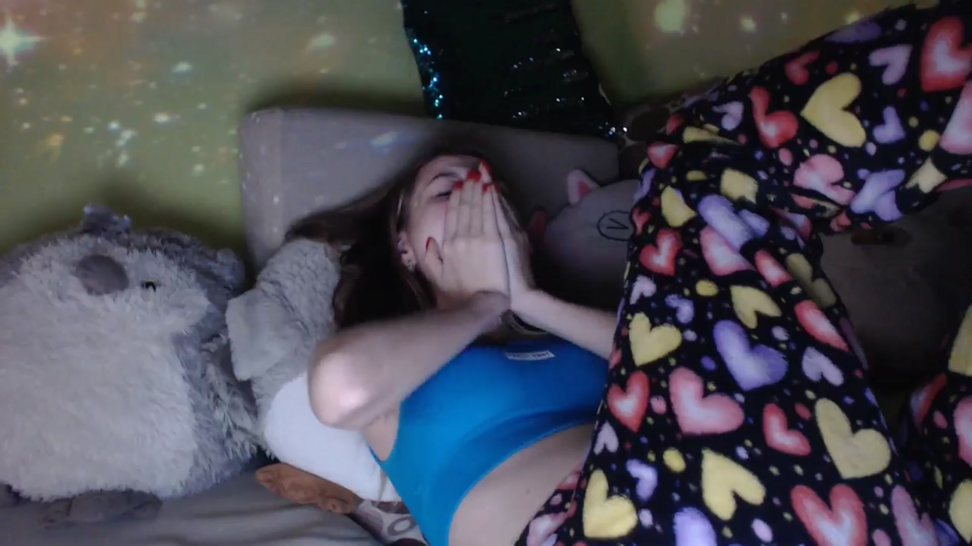 Gallery image thumbnail from Lovely_NataUA's myfreecams stream on, 10/15/2025, 24:02 image 9 of 20
