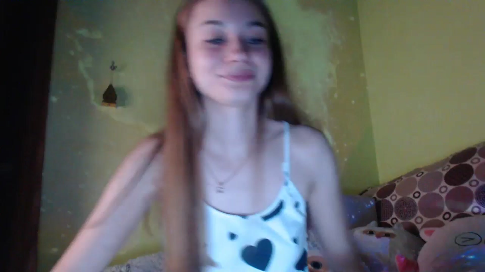 Gallery image thumbnail from Lovely_NataUA's myfreecams stream on, 10/30/2025, 24:01 image 17 of 20