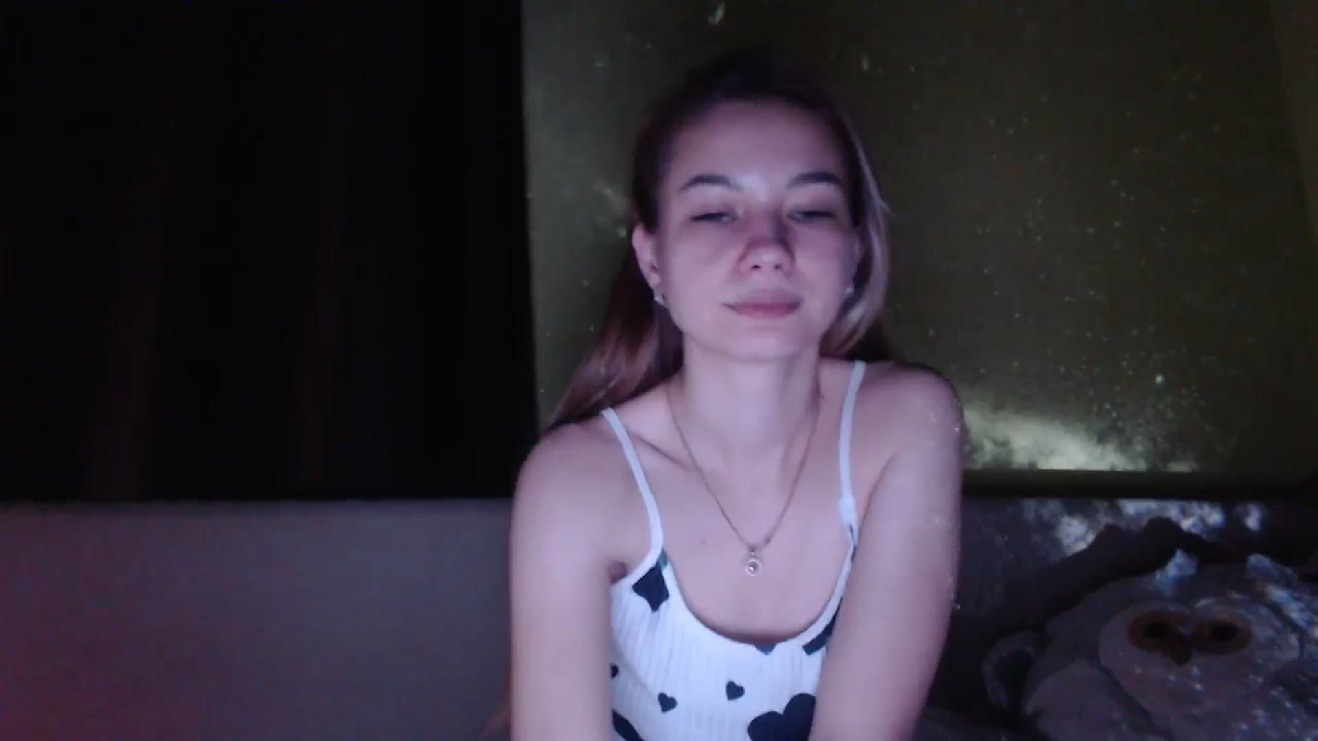 Gallery image thumbnail from Lovely_NataUA's myfreecams stream on, 10/31/2025, 02:35 image 17 of 20