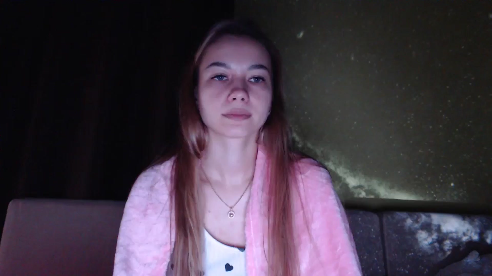 Gallery image thumbnail from Lovely_NataUA's myfreecams stream on, 11/01/2025, 03:16 image 1 of 20