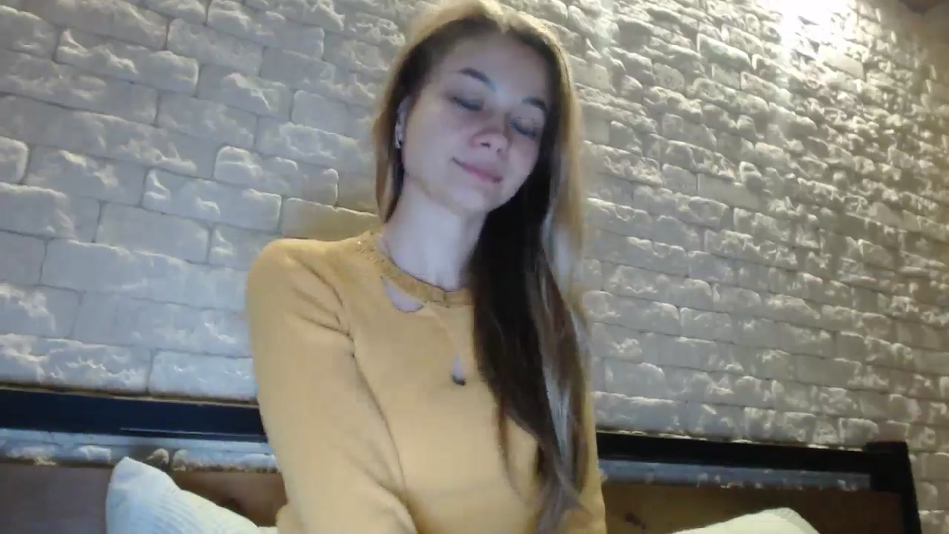Gallery image thumbnail from Lovely_NataUA's myfreecams stream on, 11/09/2025, 20:09 image 10 of 20