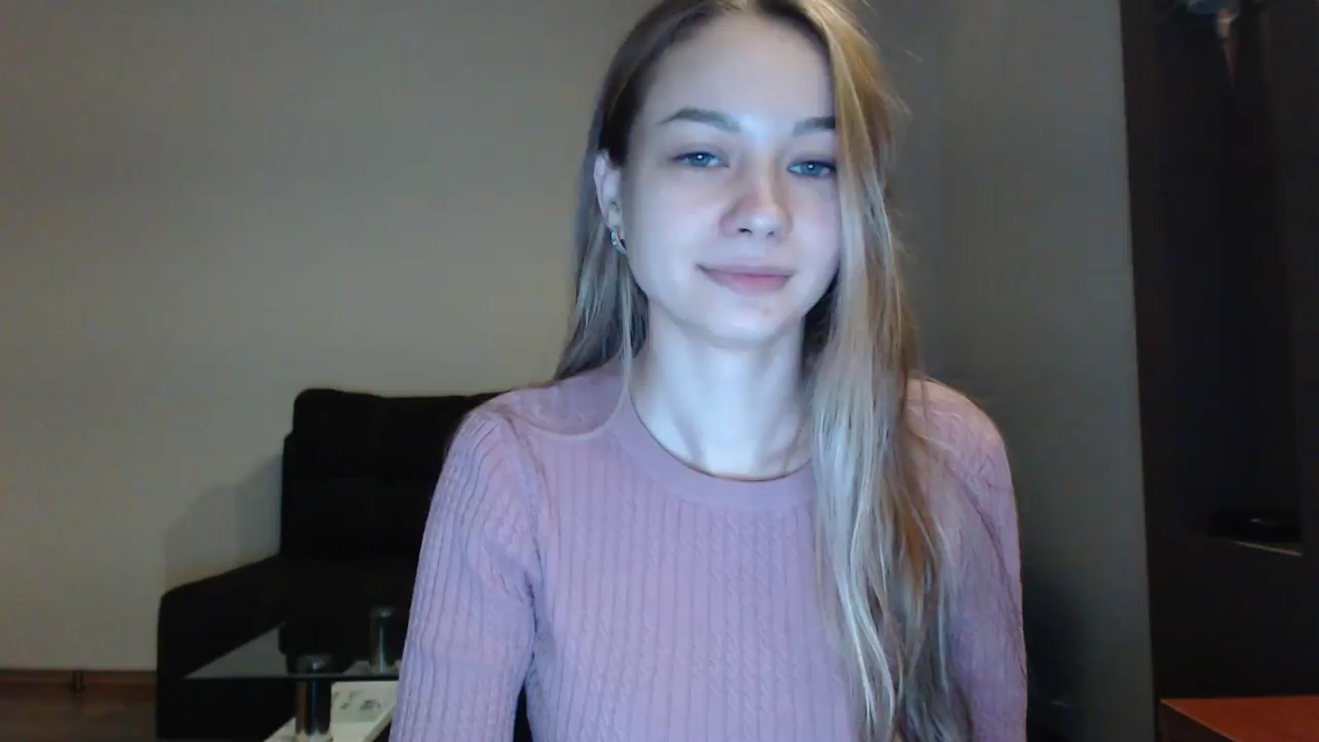 Gallery image thumbnail from Lovely_NataUA's myfreecams stream on, 11/15/2025, 15:10 image 1 of 20
