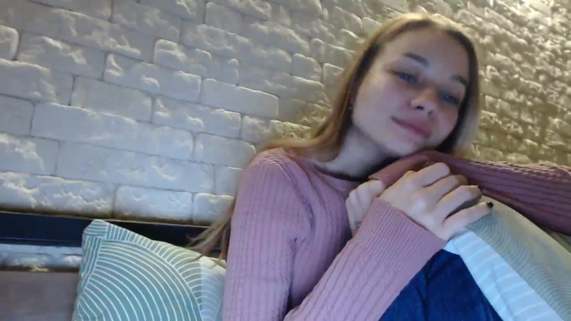Gallery image thumbnail from Lovely_NataUA's myfreecams stream on, 11/16/2025, 21:42 image 5 of 20