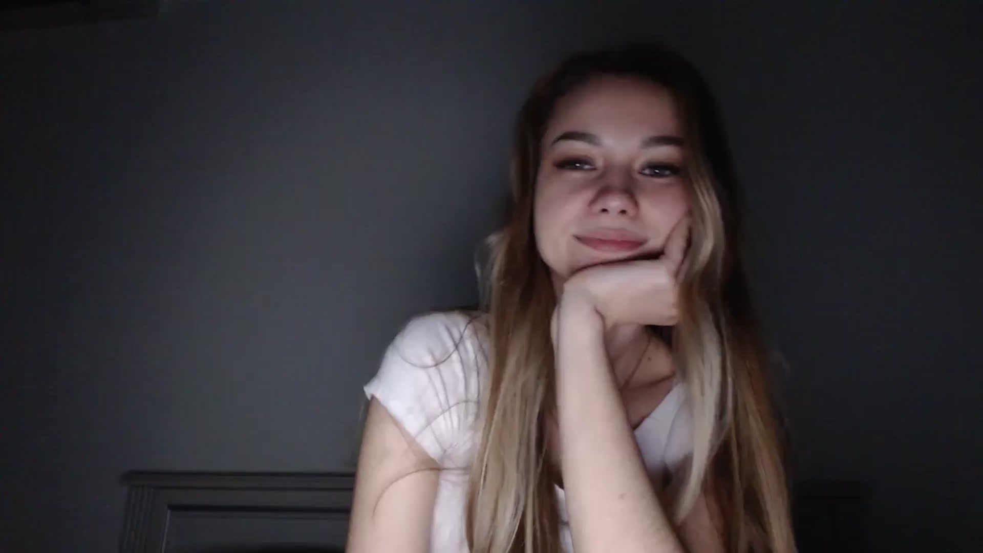 Gallery image thumbnail from Lovely_NataUA's myfreecams stream on, 11/22/2025, 21:55 image 6 of 20