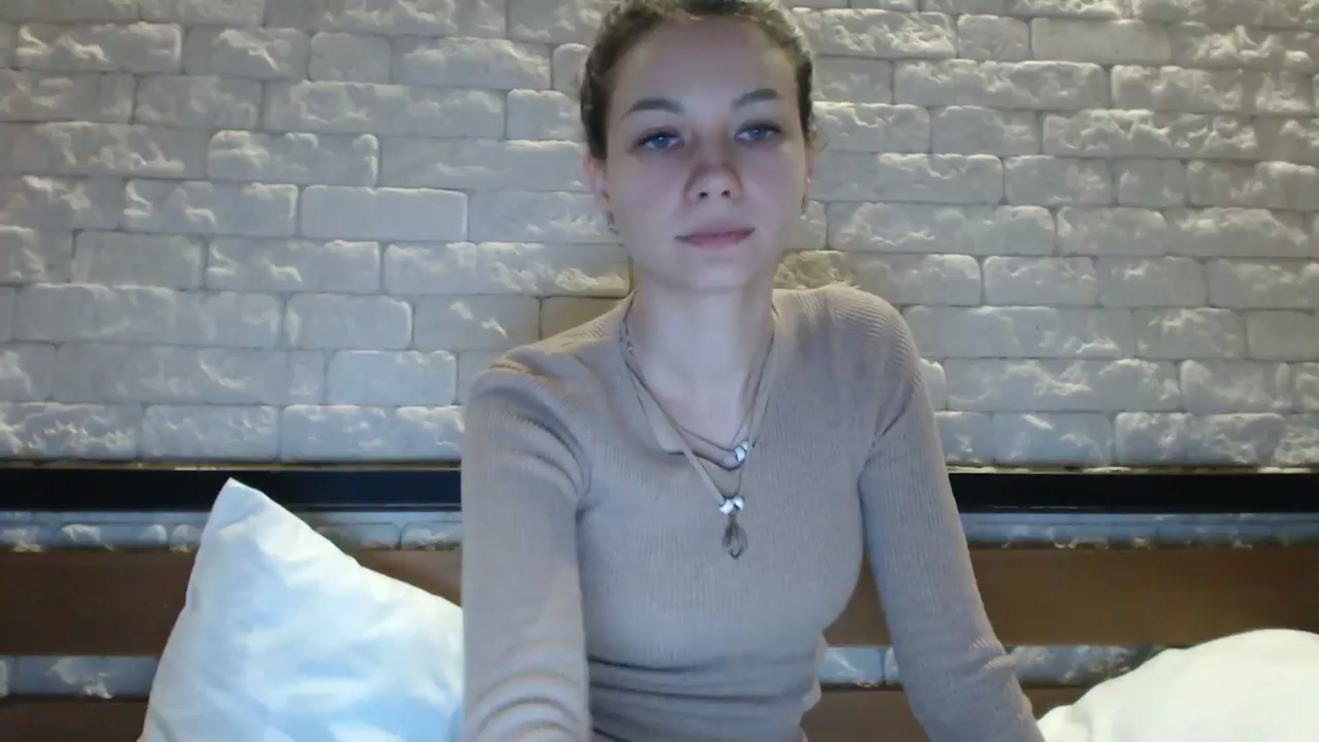 Gallery image thumbnail from Lovely_NataUA's myfreecams stream on, 11/30/2025, 19:25 image 11 of 20