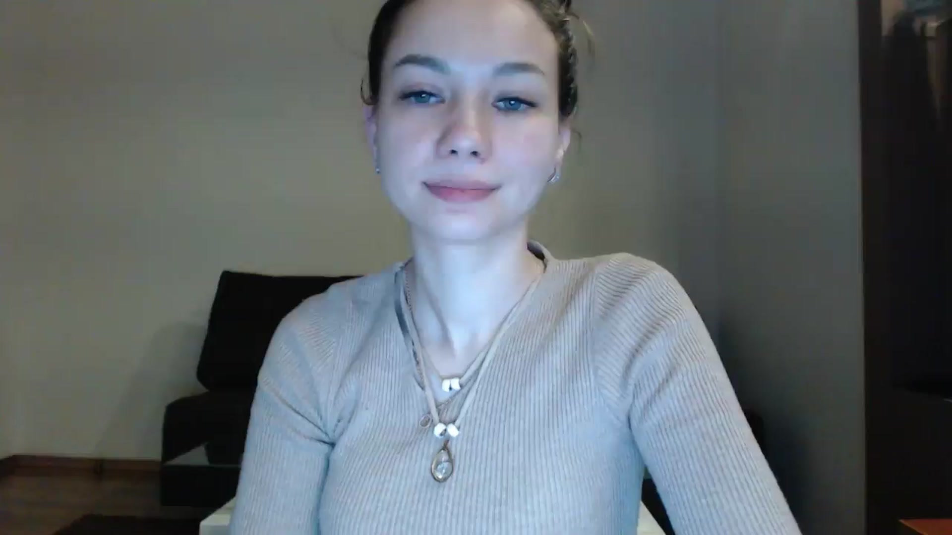 Gallery image thumbnail from Lovely_NataUA's myfreecams stream on, 11/30/2025, 20:54 image 20 of 20