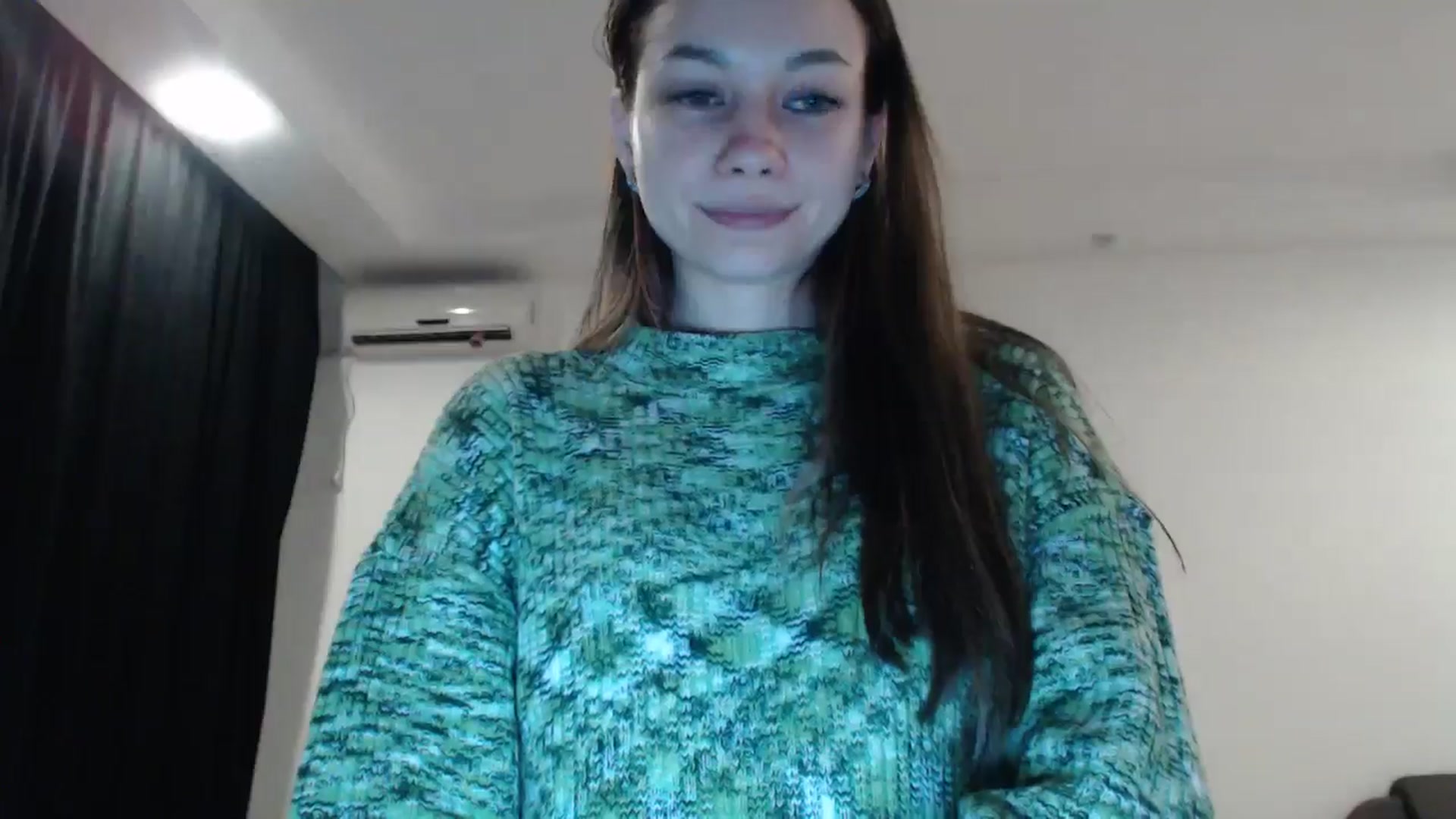 Gallery image thumbnail from Lovely_NataUA's myfreecams stream on, 12/07/2025, 21:46 image 18 of 20