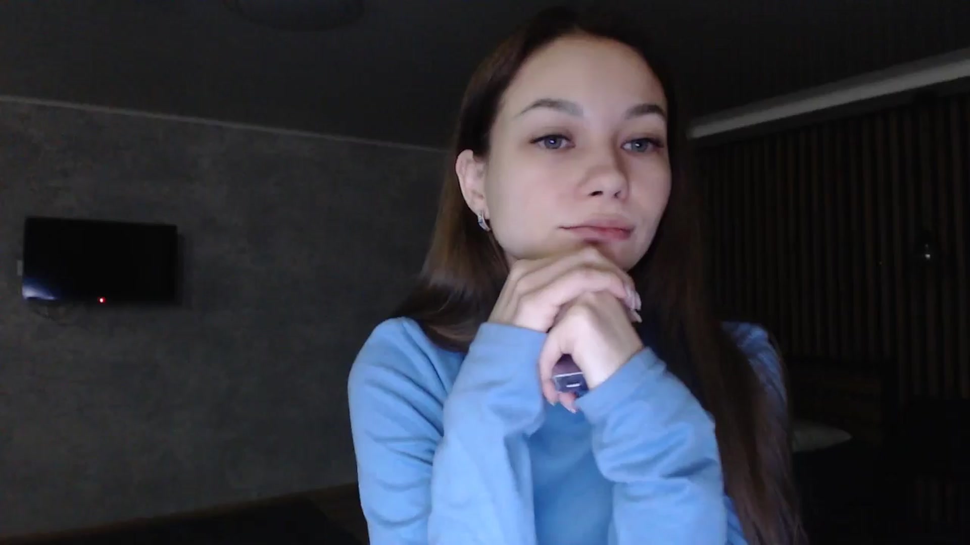 Gallery image thumbnail from Lovely_NataUA's myfreecams stream on, 12/25/2025, 18:09 image 17 of 20