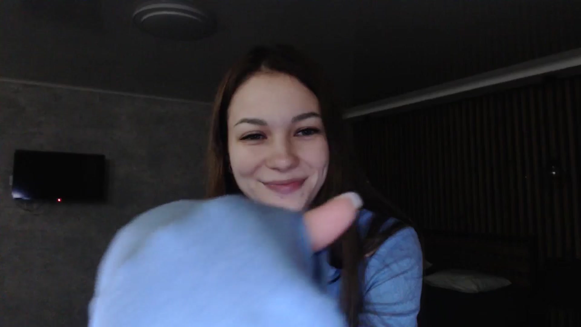 Gallery image thumbnail from Lovely_NataUA's myfreecams stream on, 12/25/2025, 19:37 image 16 of 20
