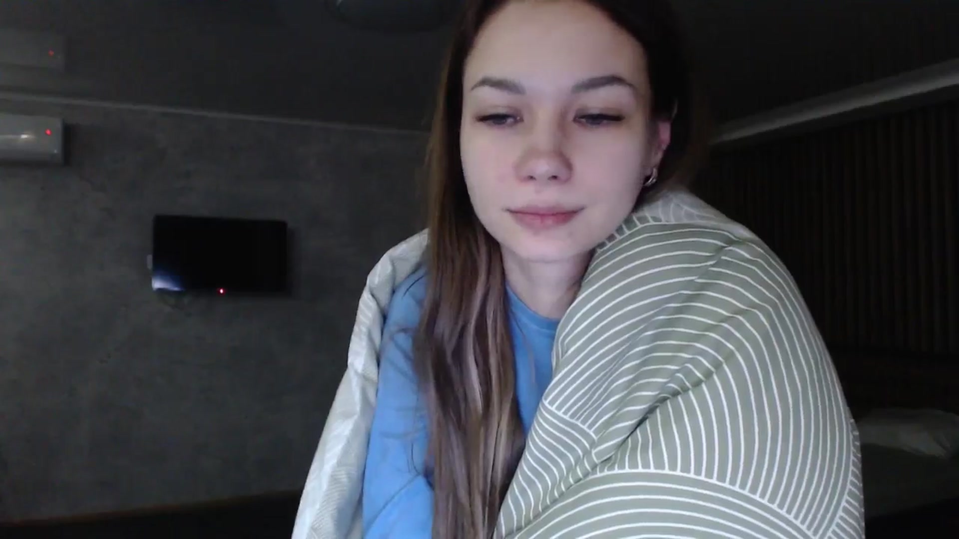 Gallery image thumbnail from Lovely_NataUA's myfreecams stream on, 12/25/2025, 21:03 image 5 of 20
