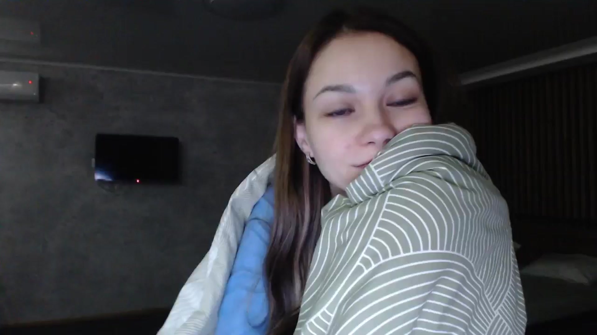 Gallery image thumbnail from Lovely_NataUA's myfreecams stream on, 12/25/2025, 21:03 image 6 of 20