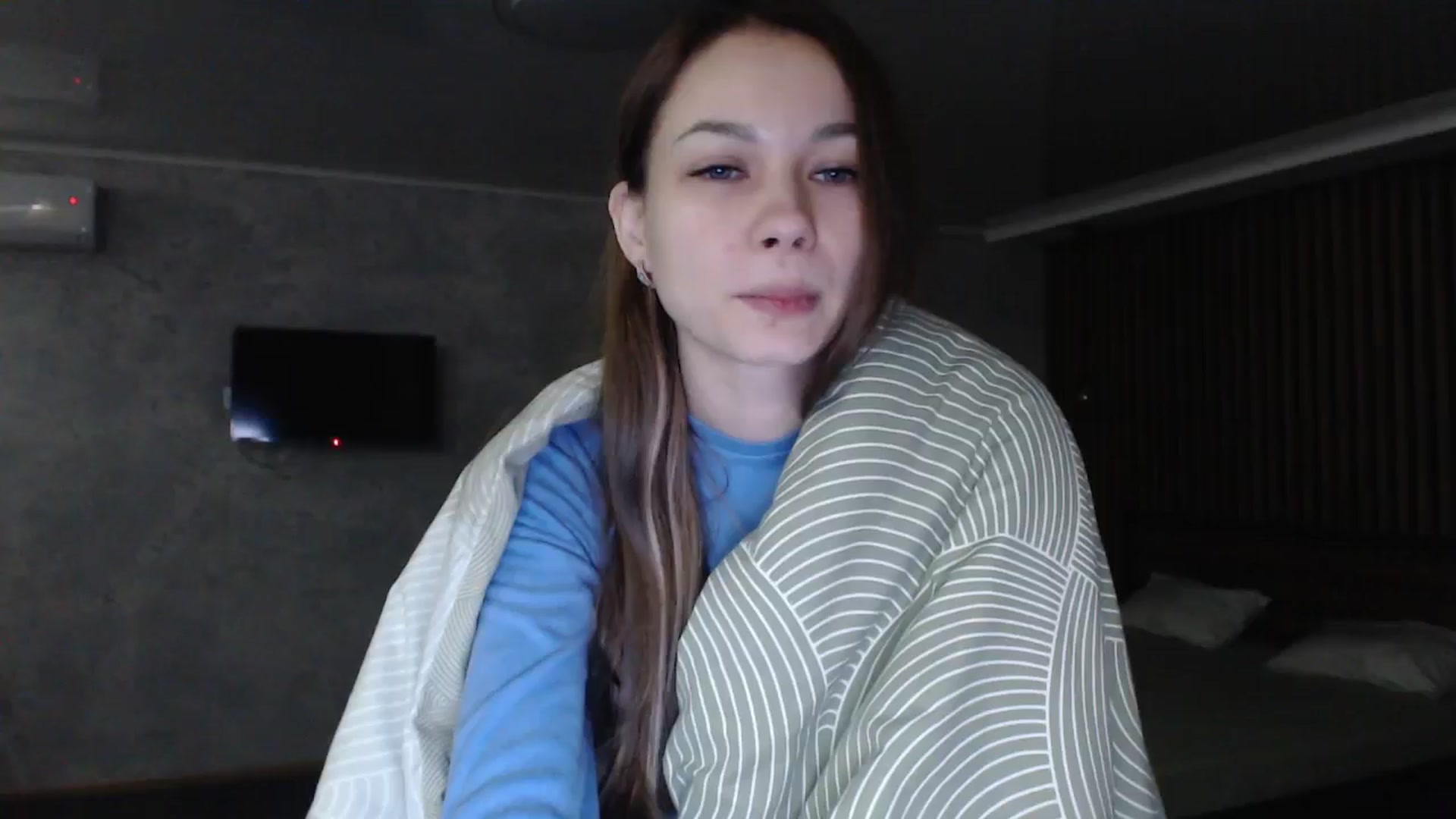 Gallery image thumbnail from Lovely_NataUA's myfreecams stream on, 12/25/2025, 21:03 image 4 of 20