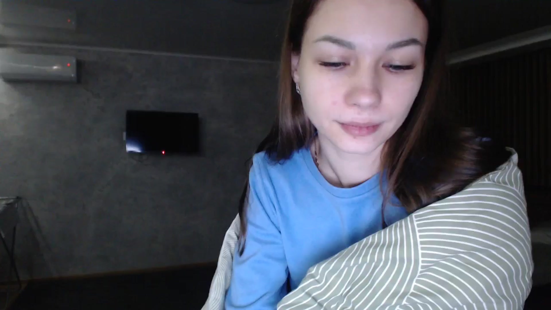 Gallery image thumbnail from Lovely_NataUA's myfreecams stream on, 12/25/2025, 21:03 image 12 of 20