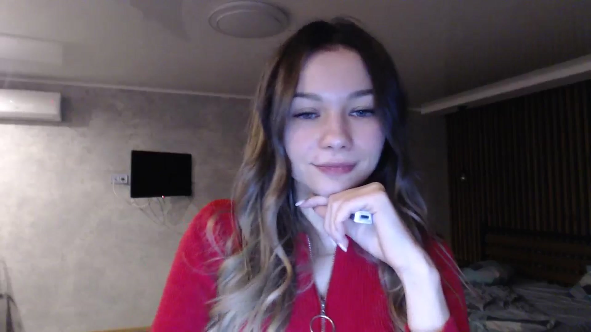 Gallery image thumbnail from Lovely_NataUA's myfreecams stream on, 12/27/2025, 22:03 image 15 of 20