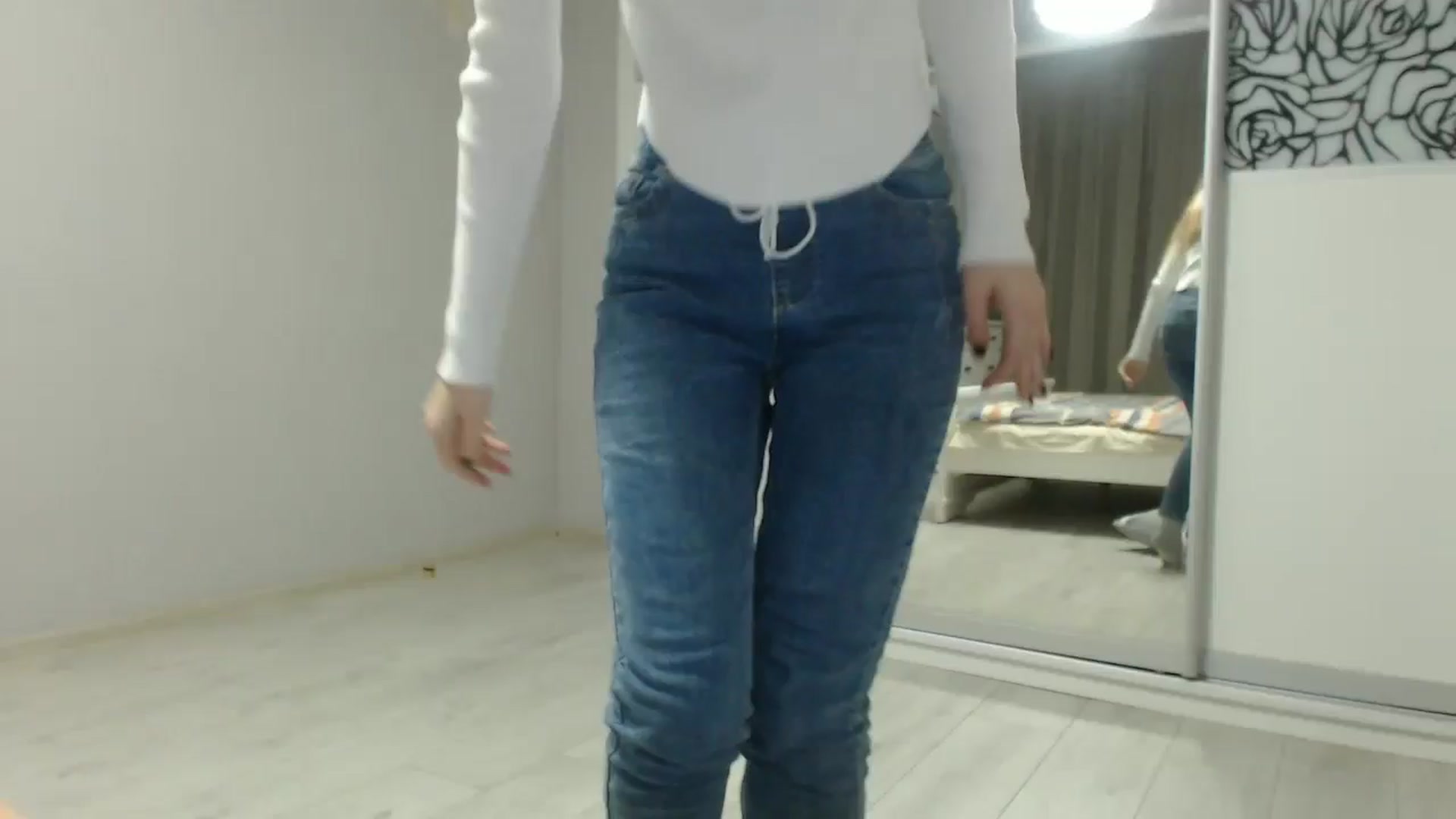 Gallery image thumbnail from Lovely_NataUA's myfreecams stream on, 01/10/2026, 21:55 image 7 of 20