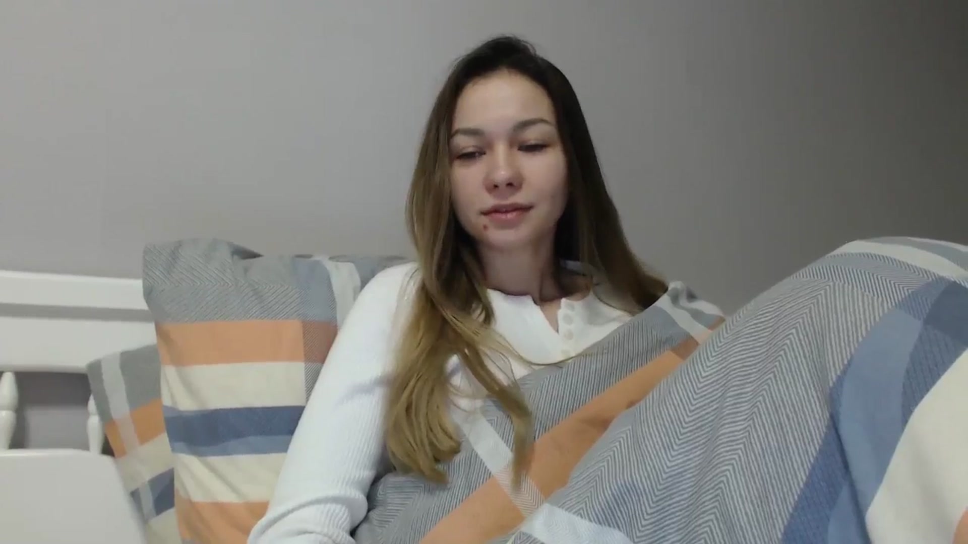Gallery image thumbnail from Lovely_NataUA's myfreecams stream on, 01/11/2026, 20:45 image 15 of 20