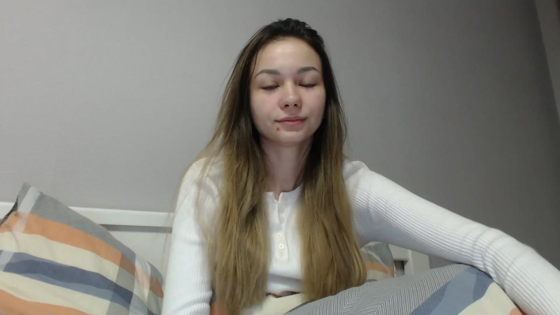 Gallery image thumbnail from Lovely_NataUA's myfreecams stream on, 01/11/2026, 20:45 image 4 of 20