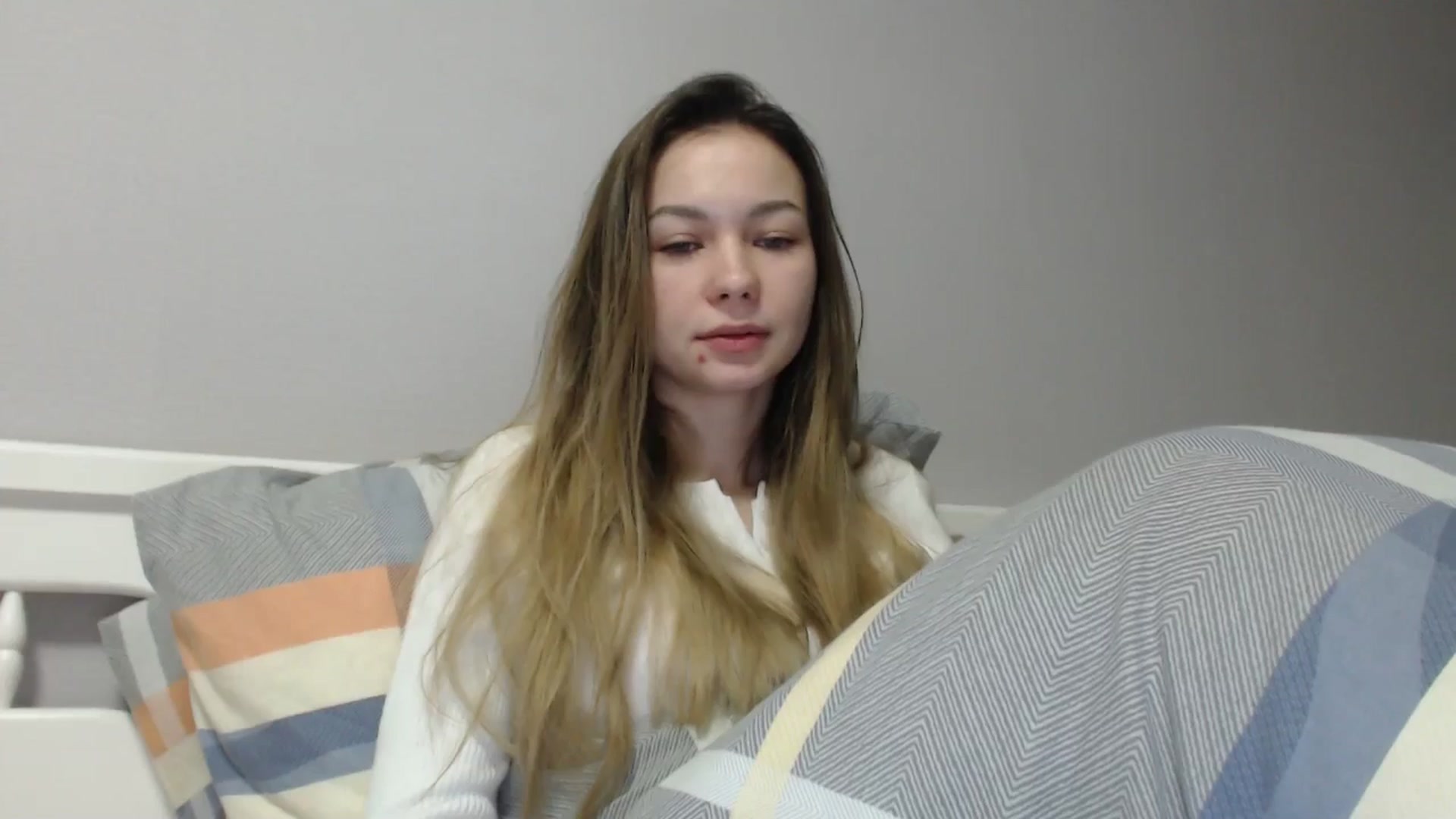 Gallery image thumbnail from Lovely_NataUA's myfreecams stream on, 01/11/2026, 20:45 image 13 of 20