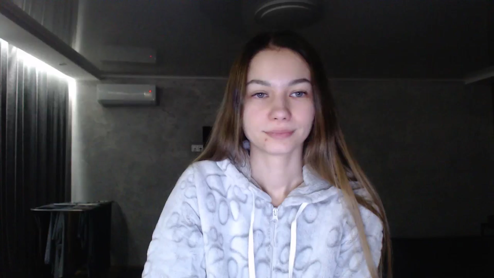 Gallery image thumbnail from Lovely_NataUA's myfreecams stream on, 01/18/2026, 24:01 image 1 of 20