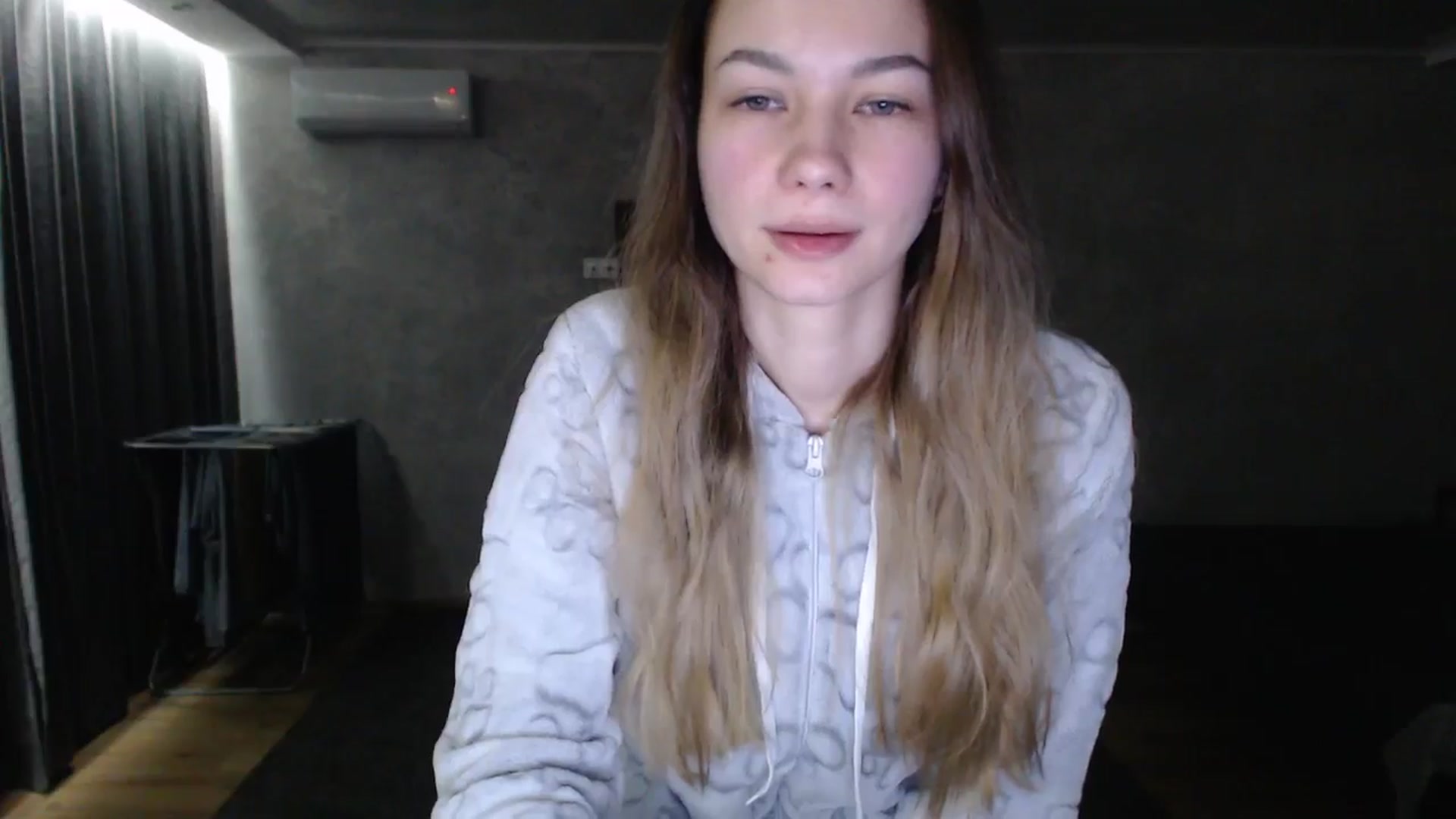 Gallery image thumbnail from Lovely_NataUA's myfreecams stream on, 01/18/2026, 21:54 image 16 of 20