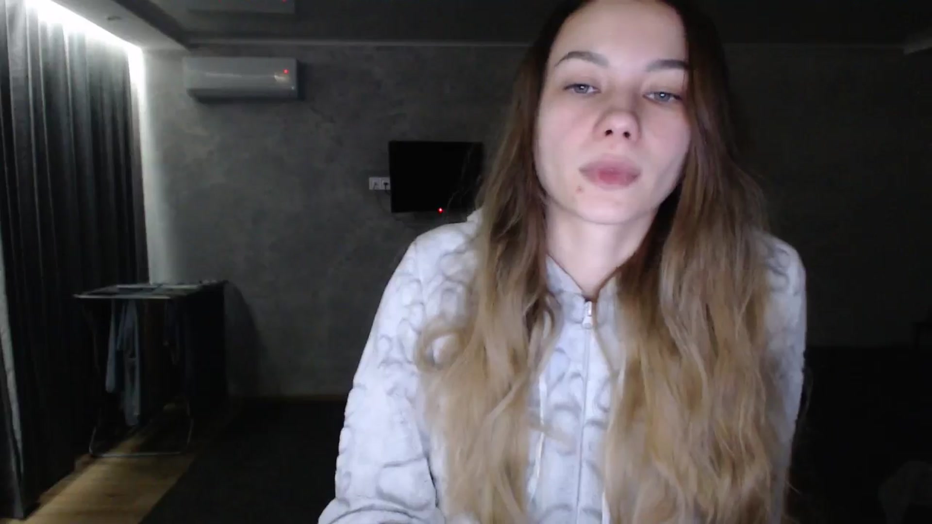 Gallery image thumbnail from Lovely_NataUA's myfreecams stream on, 01/18/2026, 21:54 image 6 of 20