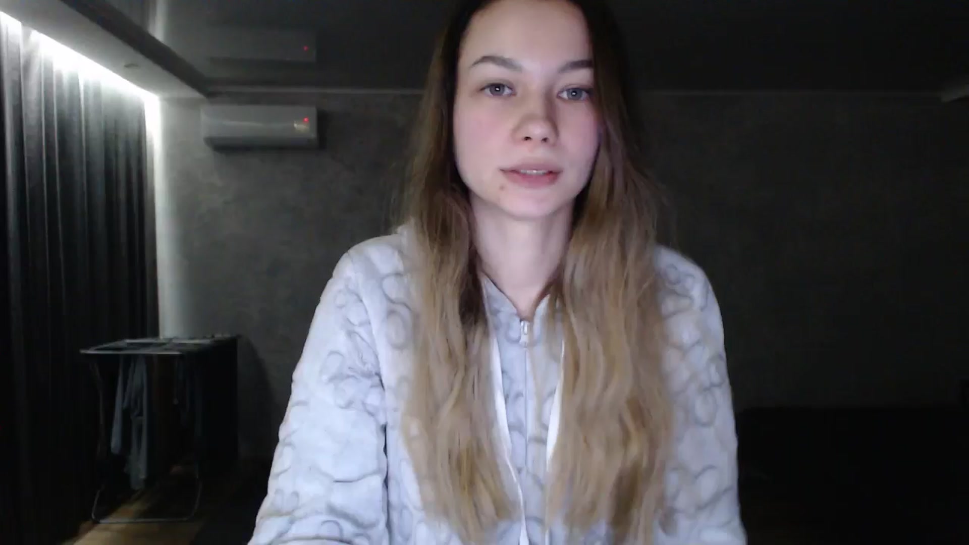 Gallery image thumbnail from Lovely_NataUA's myfreecams stream on, 01/18/2026, 21:54 image 20 of 20